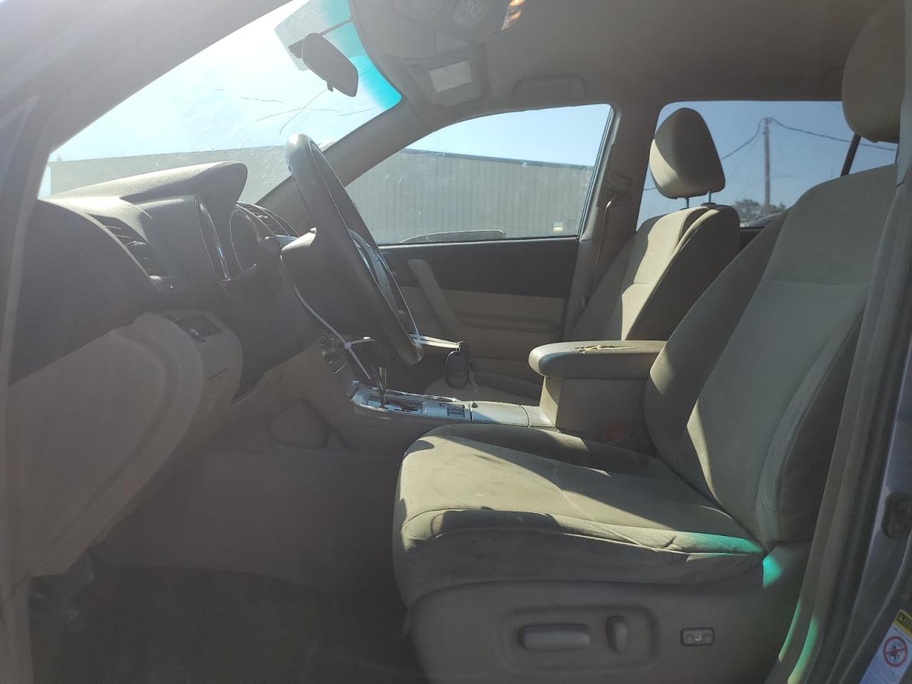 2011 Toyota Highlander Base VIN: 5TDBK3EH0BS043921 Lot: 60149894