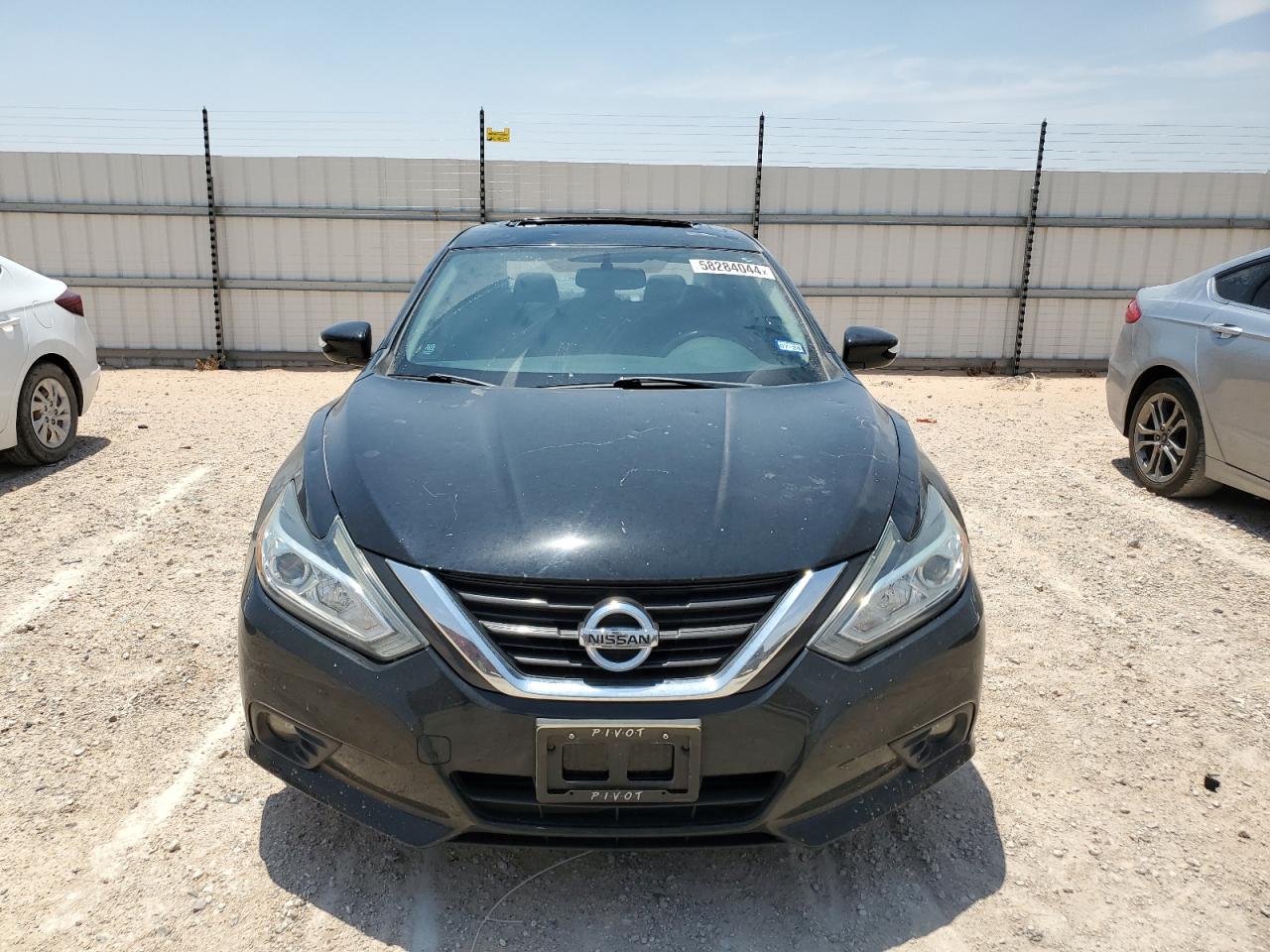 2016 Nissan Altima - Image 5