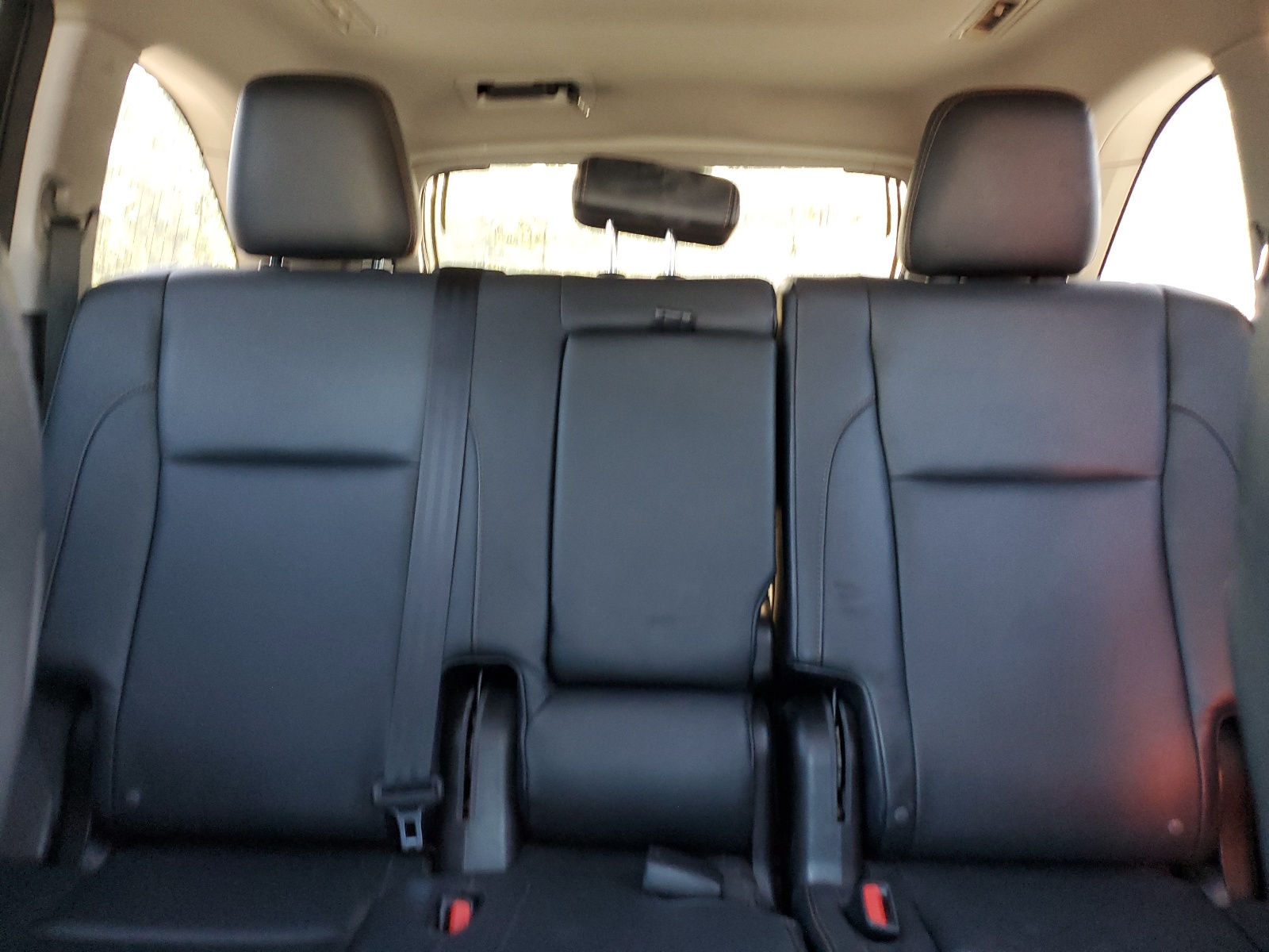 5TDKKRFH8GS153740 2016 Toyota Highlander Xle