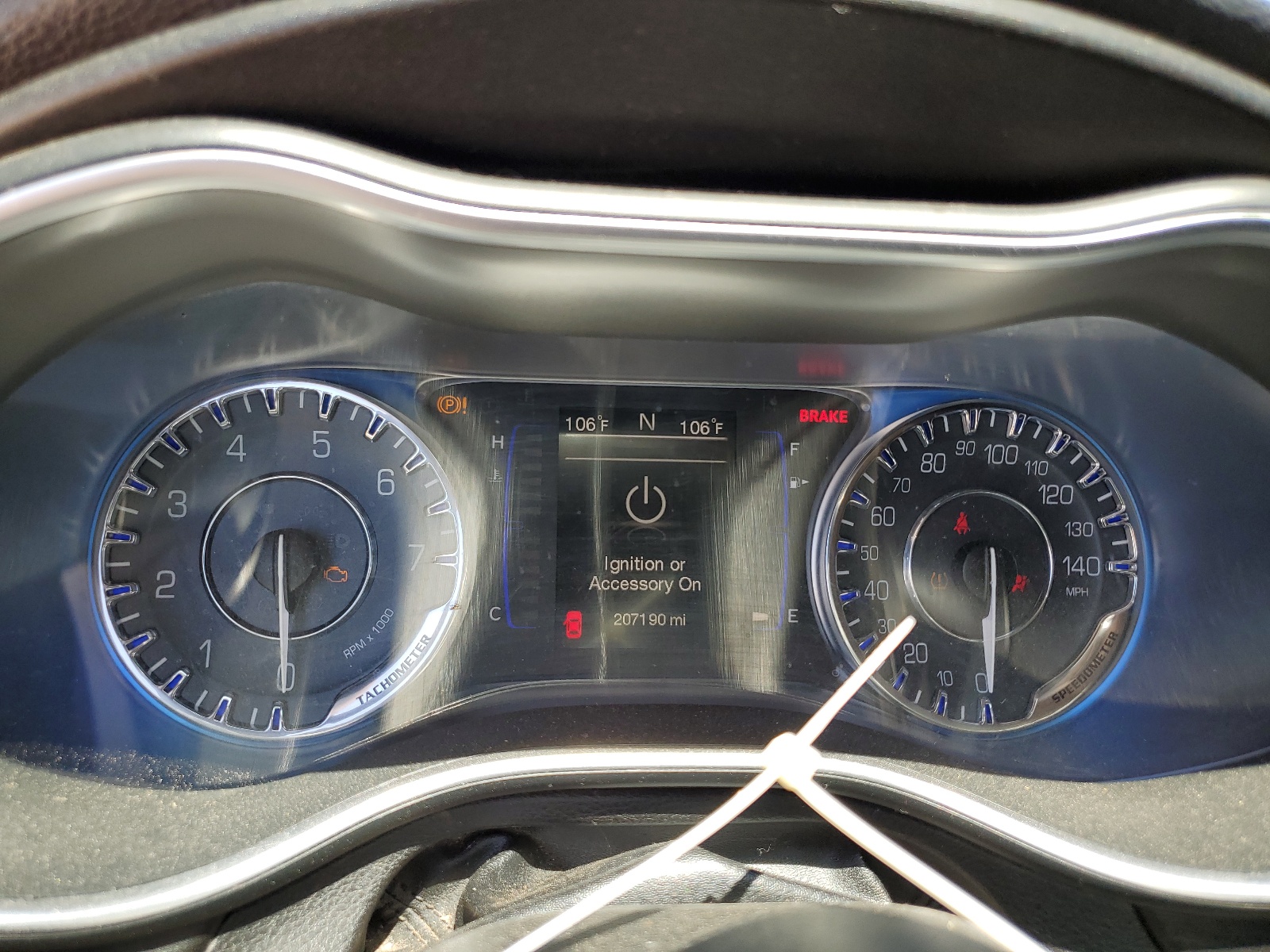 1C3CCCAB5FN722909 2015 Chrysler 200 Limited