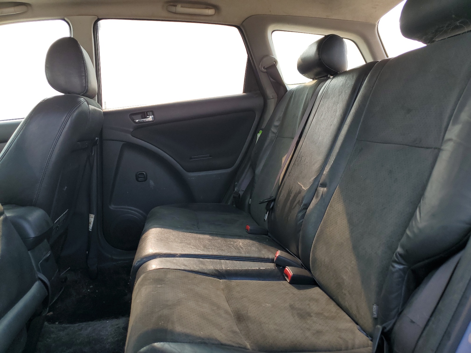 2T1KR32E74C226282 2004 Toyota Corolla Matrix Xr