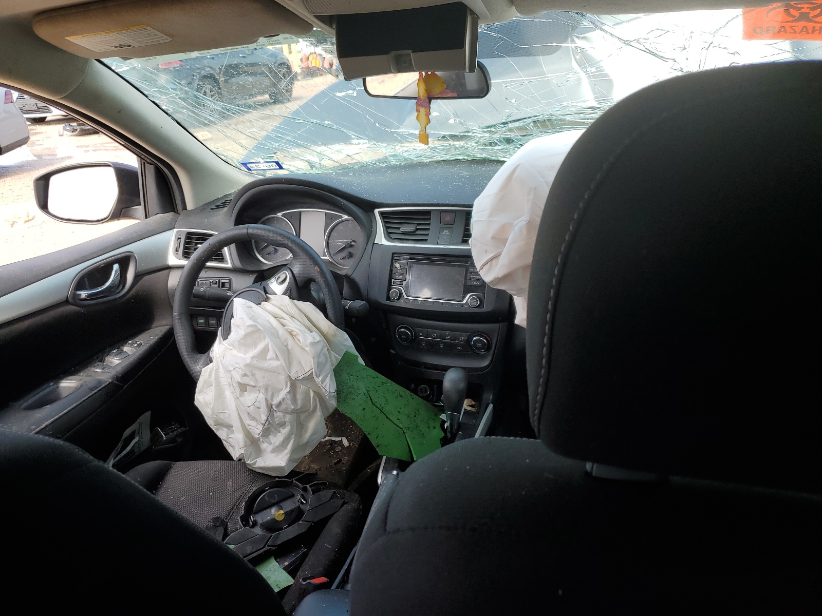 3N1AB7AP8JY230687 2018 Nissan Sentra S