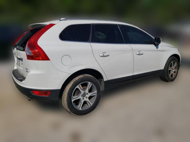  VOLVO XC60 2013 Белый