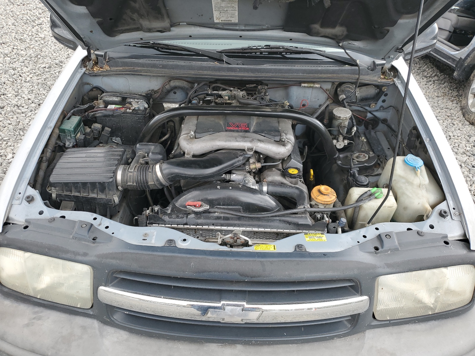 2CNBJ734716934559 2001 Chevrolet Tracker Zr2