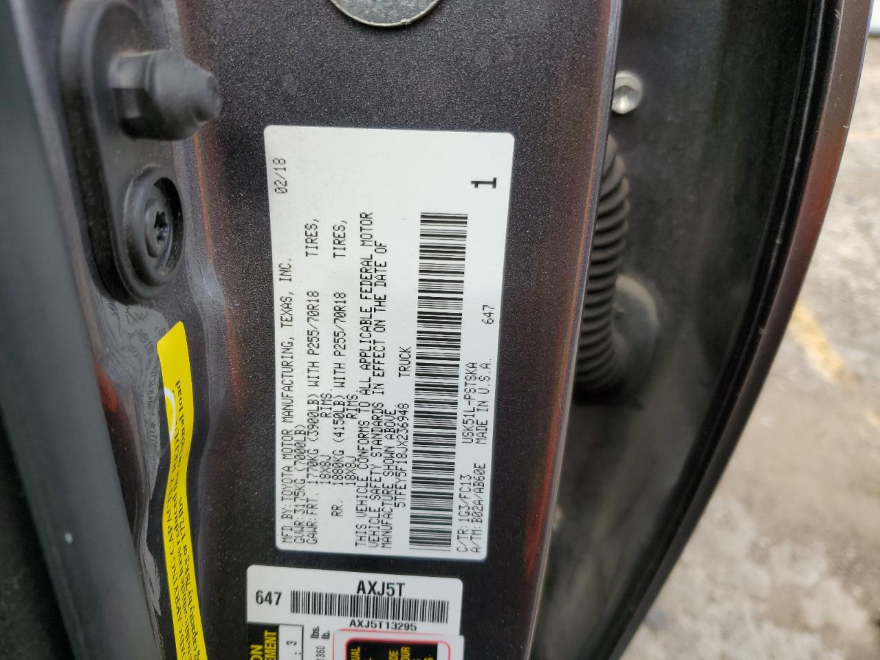 5TFEY5F18JX236948 2018 Toyota Tundra Crewmax Sr5