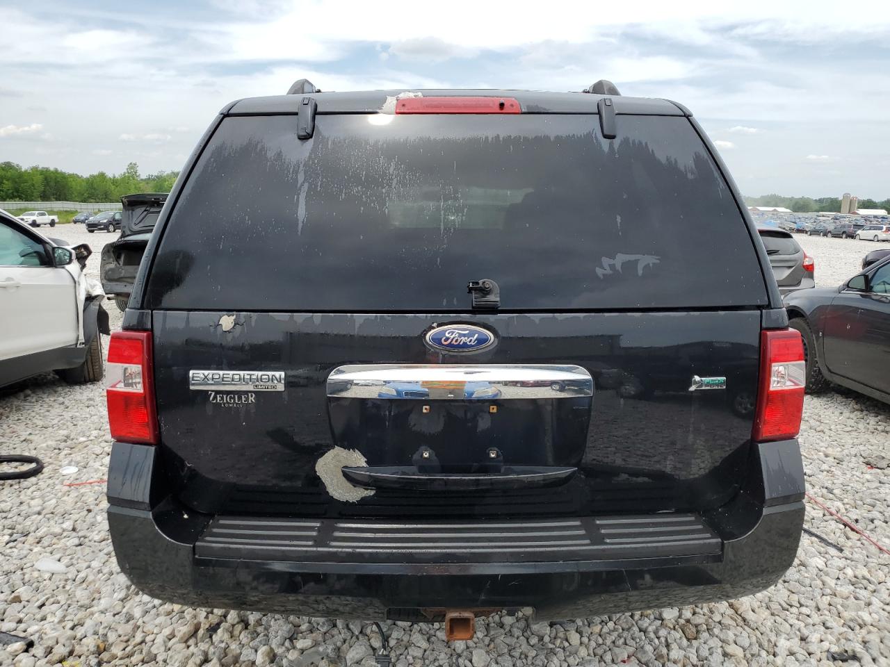 2010 Ford Expedition Limited VIN: 1FMJU2A52AEB63960 Lot: 57422054