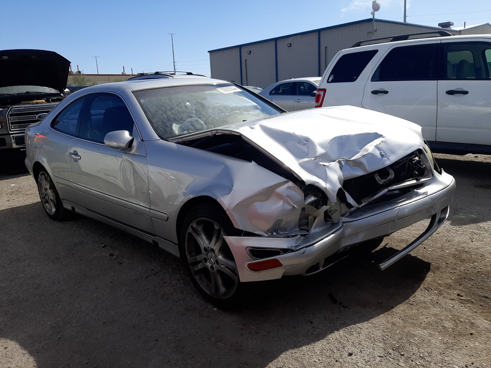 WDBLJ65G01F170133 2001 Mercedes-Benz Clk 320