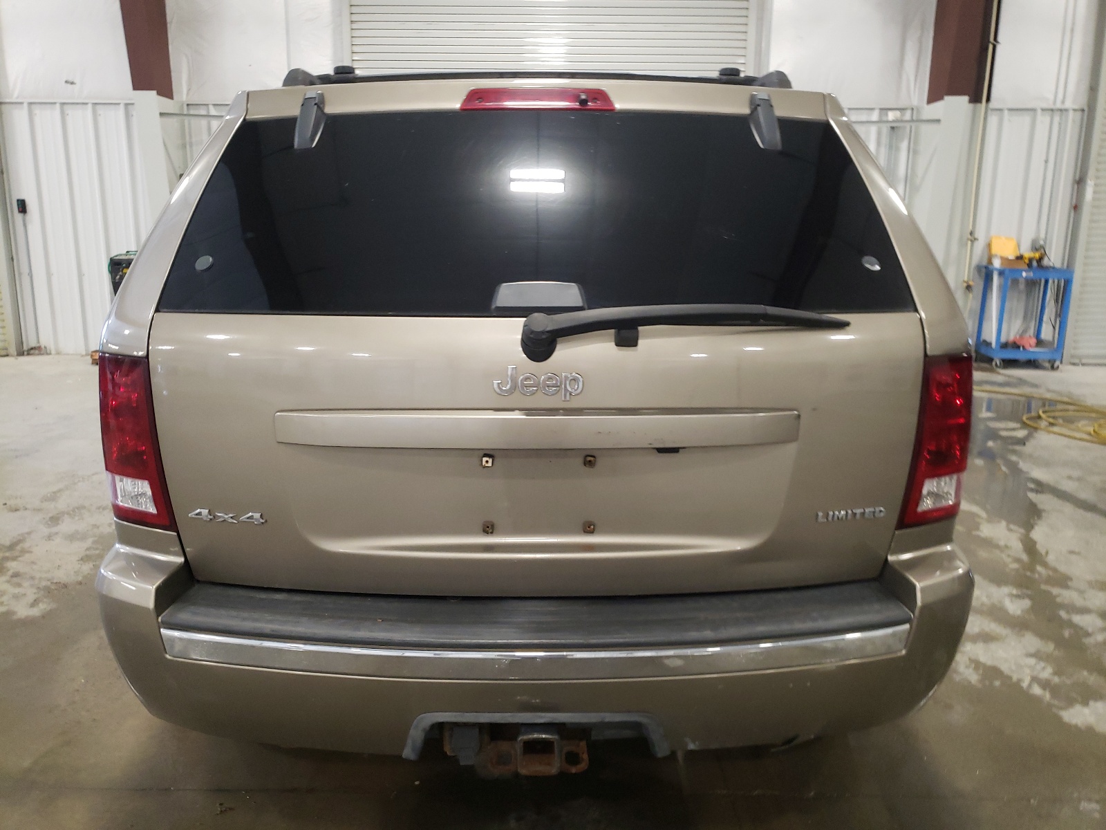 1J8HR58N45C629846 2005 Jeep Grand Cherokee Limited