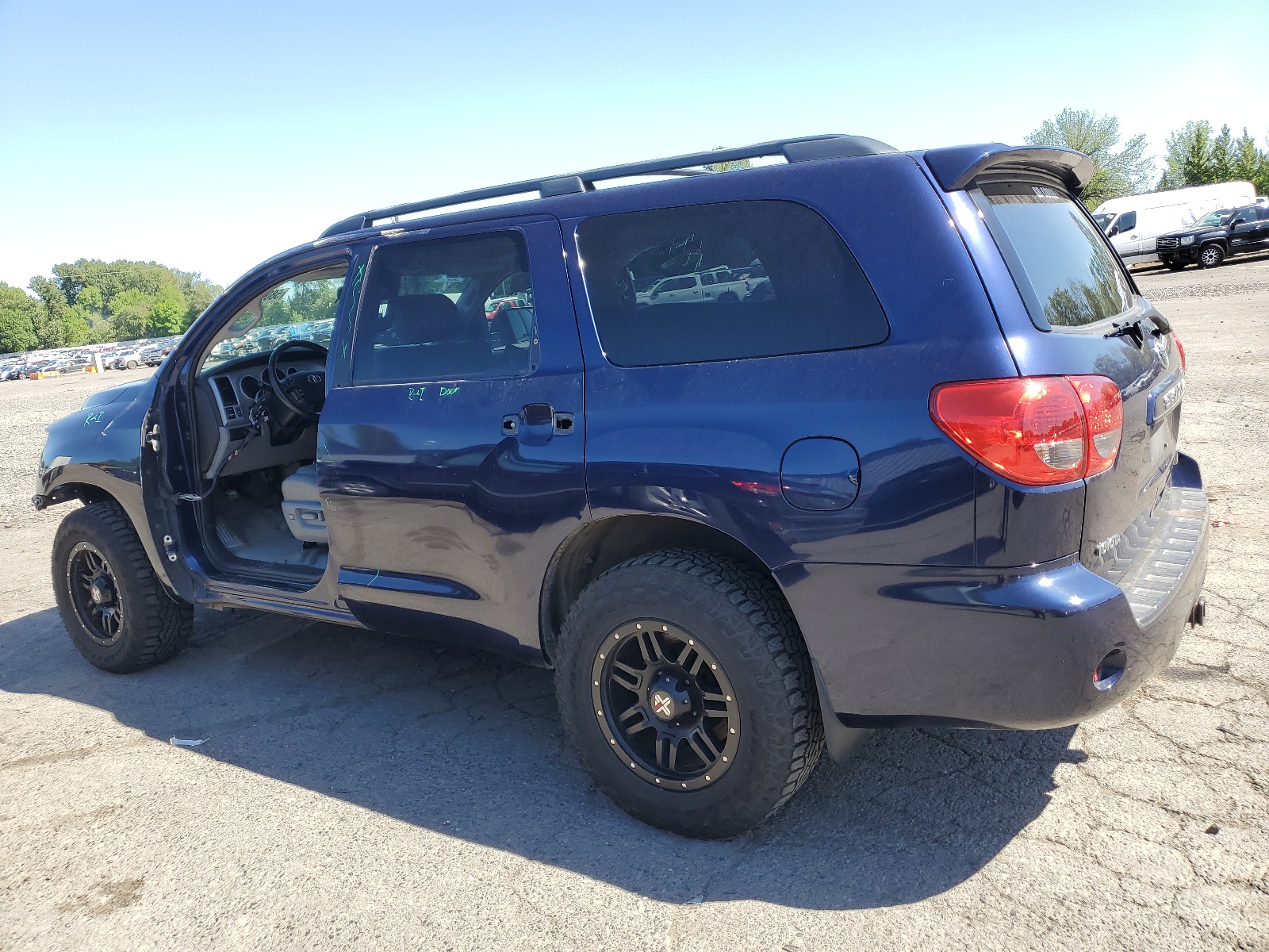 5TDBY64A18S012626 2008 Toyota Sequoia Sr5