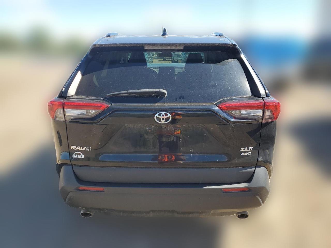 2021 Toyota RAV 4 - Image 6
