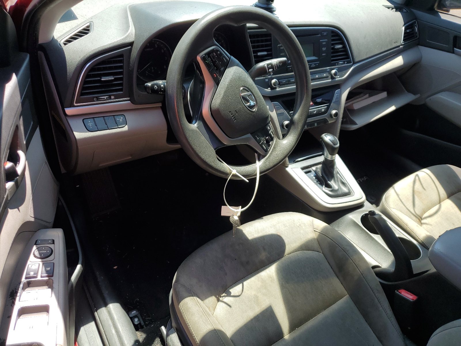 KMHD74LF2HU408178 2017 Hyundai Elantra Se