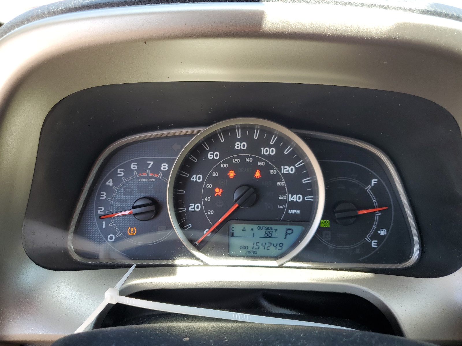 2T3RFREV8DW077215 2013 Toyota Rav4 Xle