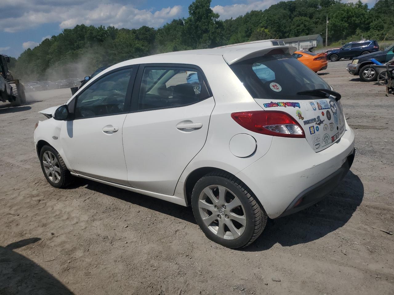 2011 Mazda Mazda2 VIN: JM1DE1HZ6B0128385 Lot: 58754924