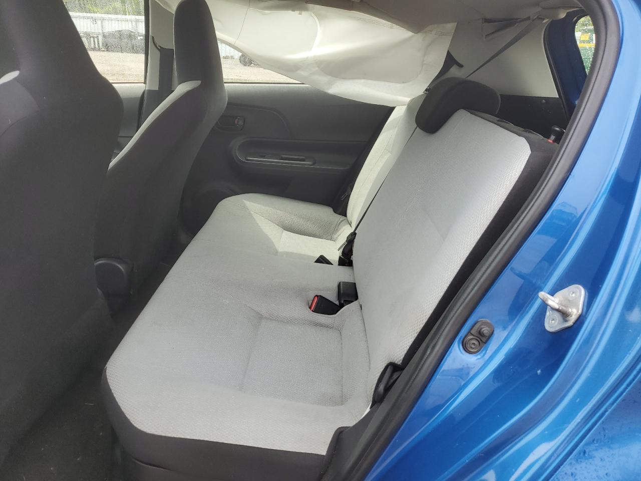 2017 Toyota Prius C VIN: JTDKDTB33H1597527 Lot: 60567574