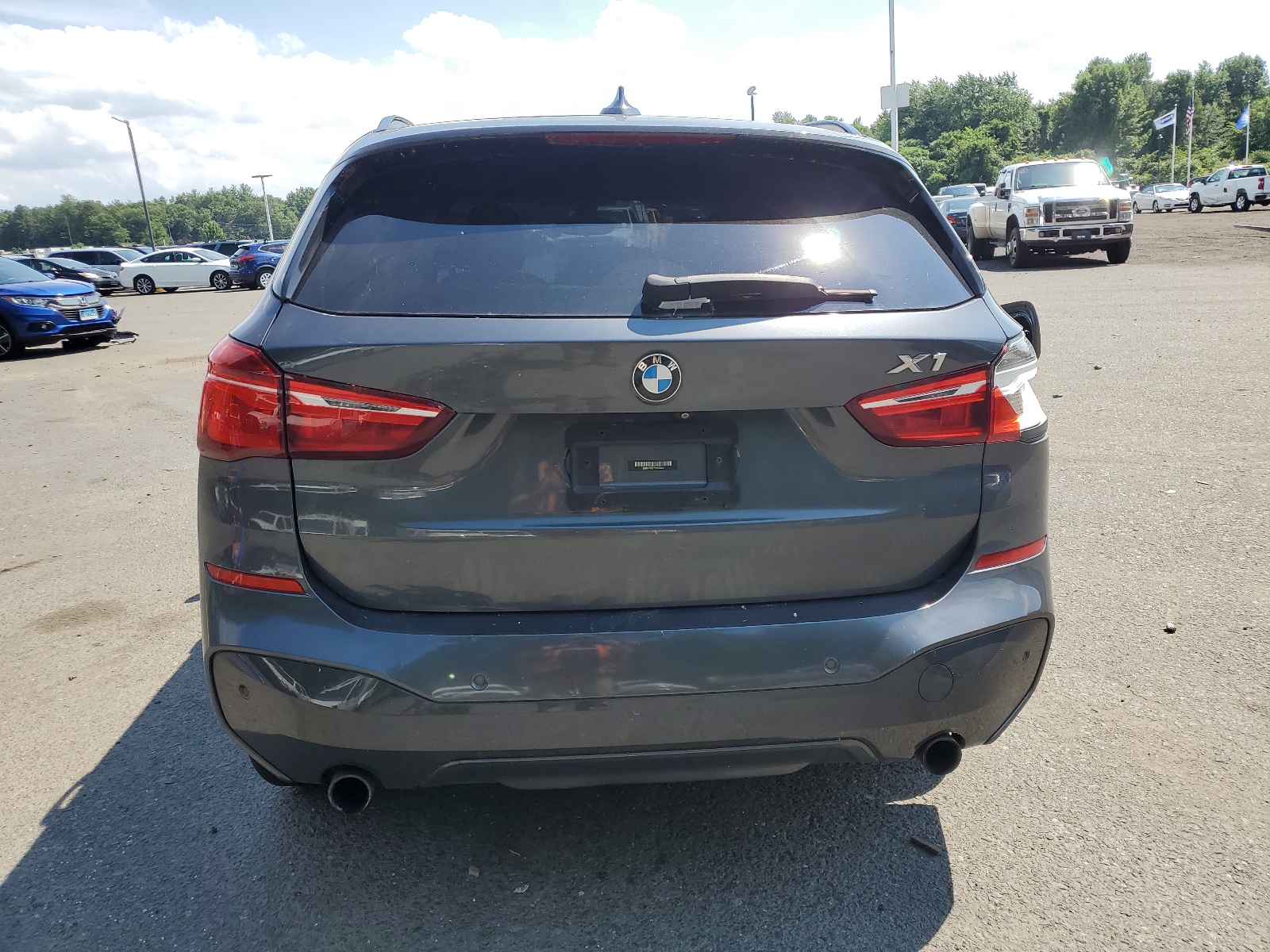 WBXHT3C37H5F69546 2017 BMW X1 xDrive28I