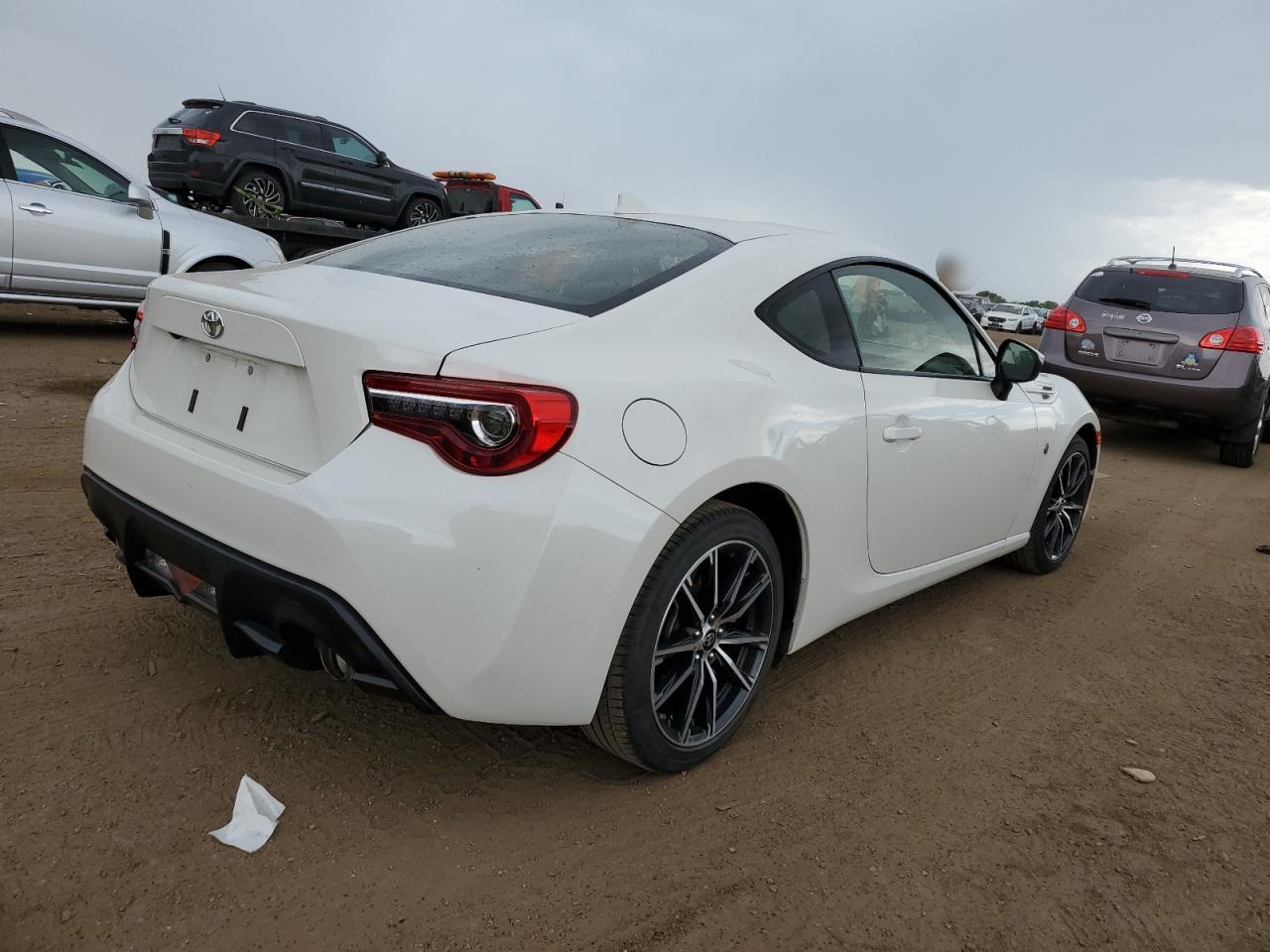 VIN JF1ZNAA13L8752809 2020 TOYOTA 86 no.3