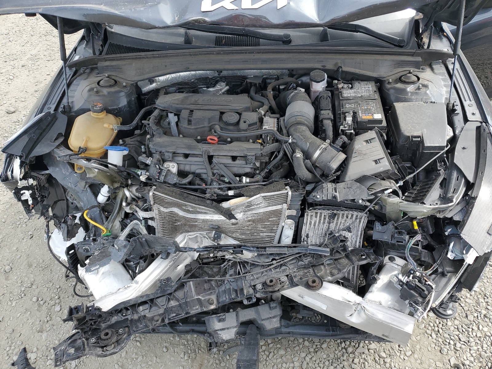 2022 Kia K5 Lxs vin: 5XXG14J29NG111042