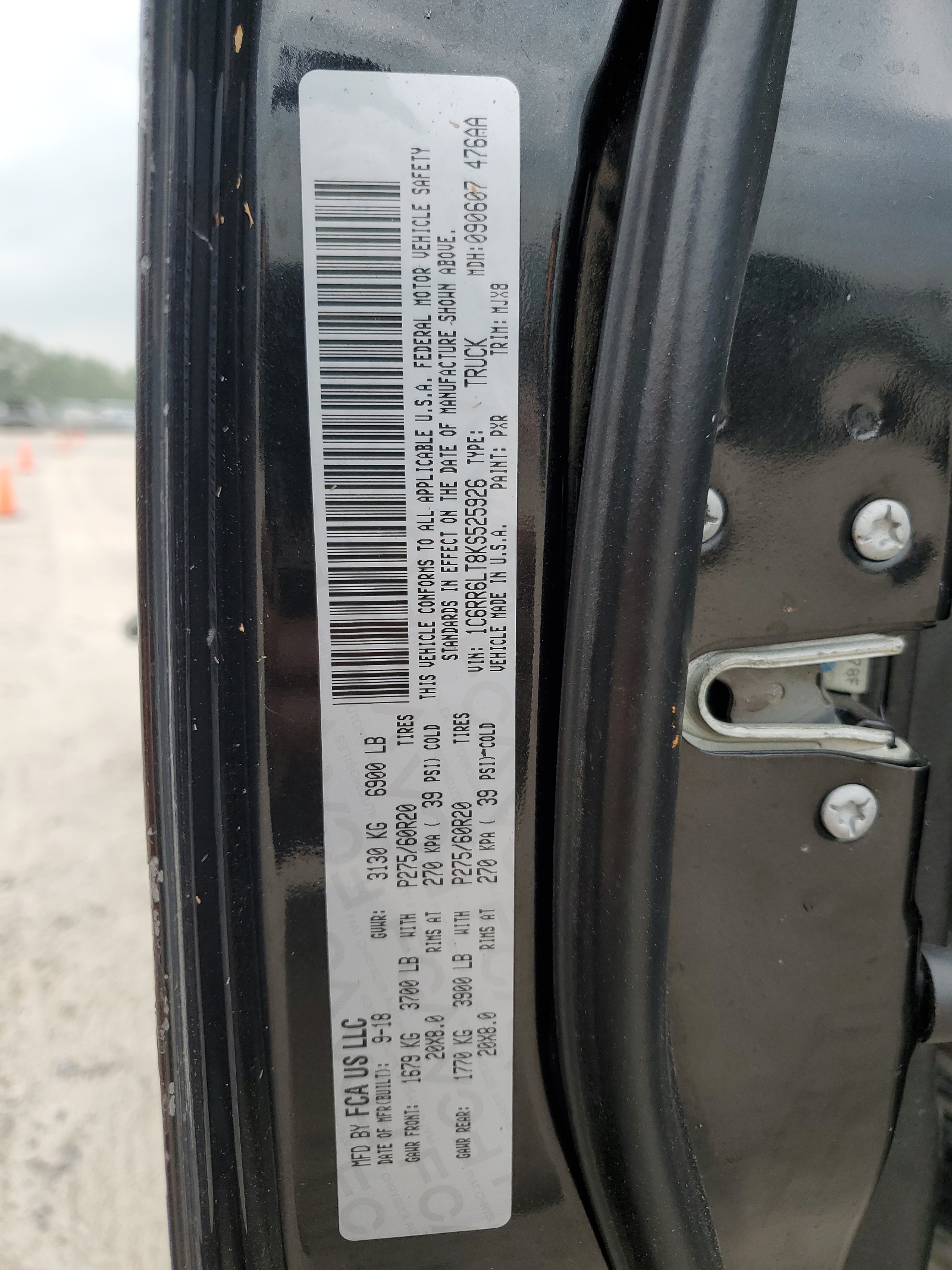 1C6RR6LT8KS525926 2019 Ram 1500 Classic Slt