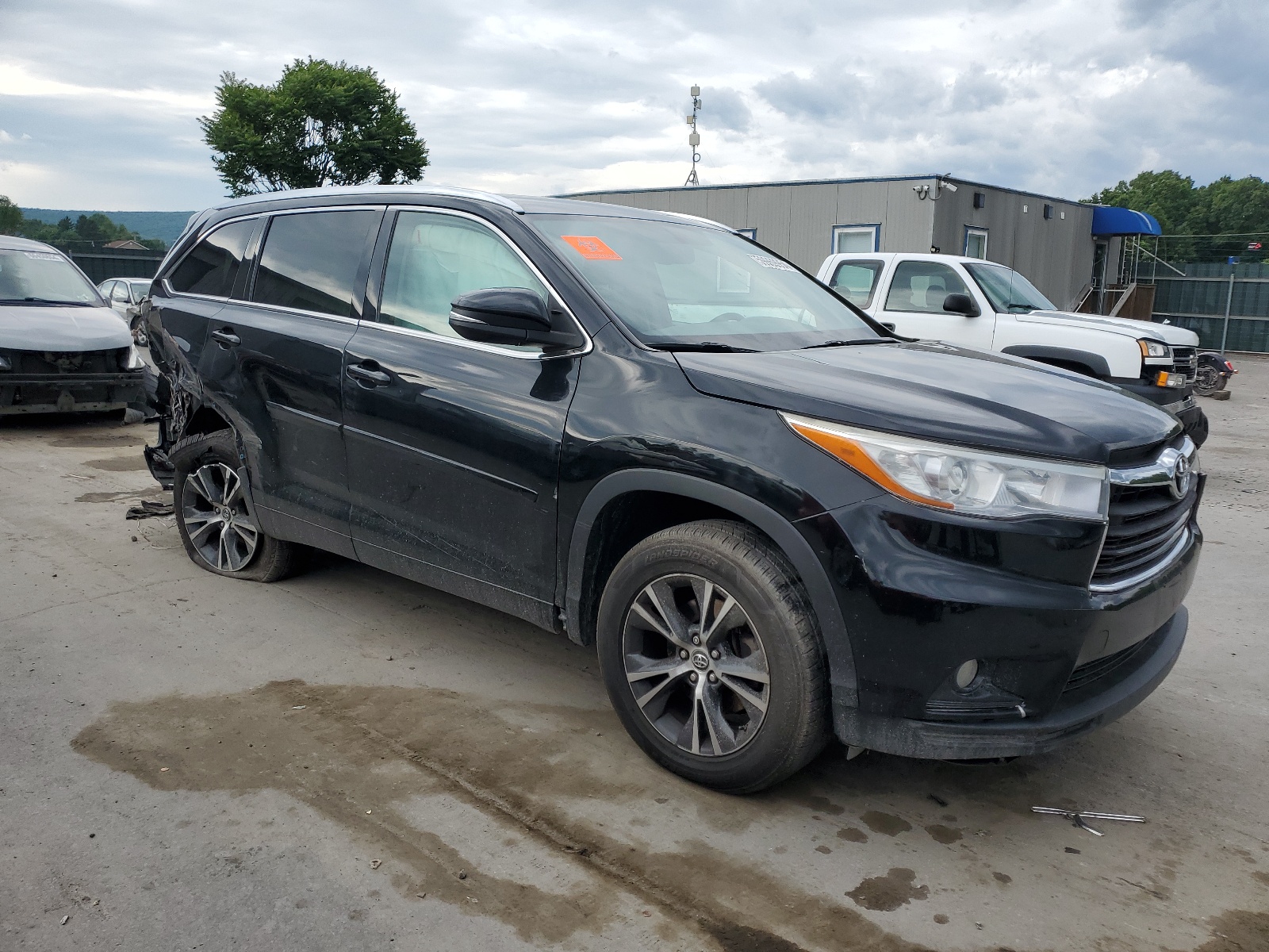 2016 Toyota Highlander Xle vin: 5TDJKRFH6GS332449