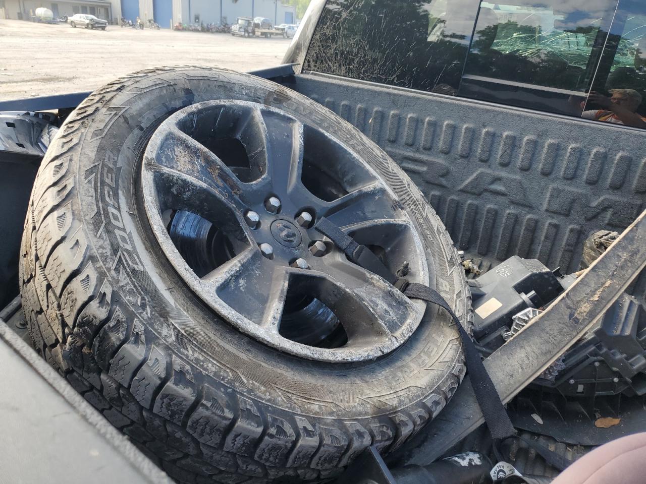 2020 Ram 1500 Big Horn/Lone Star VIN: 1C6SRFFT0LN325104 Lot: 58517144