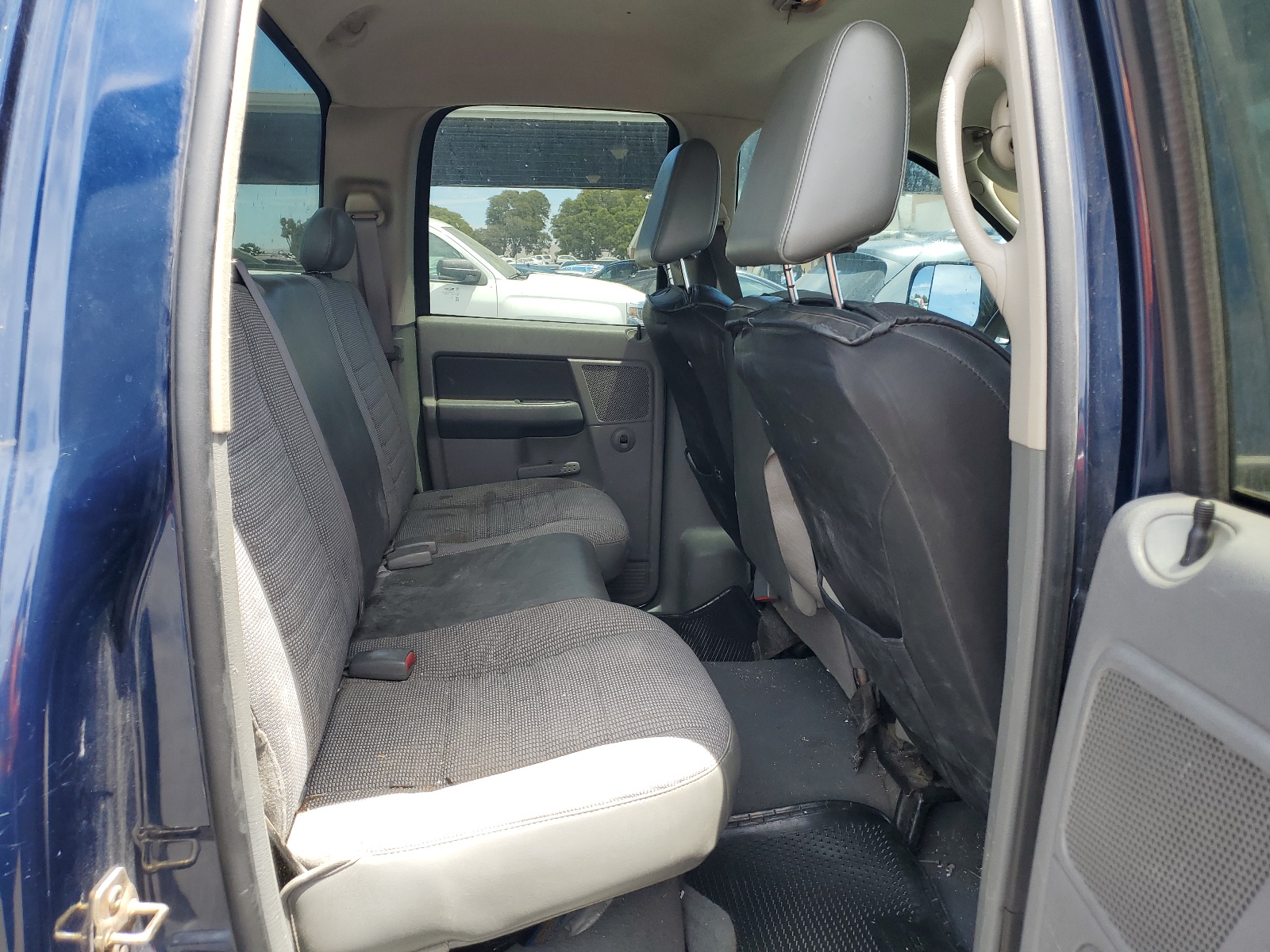 1D7HA18N37J555931 2007 Dodge Ram 1500 St