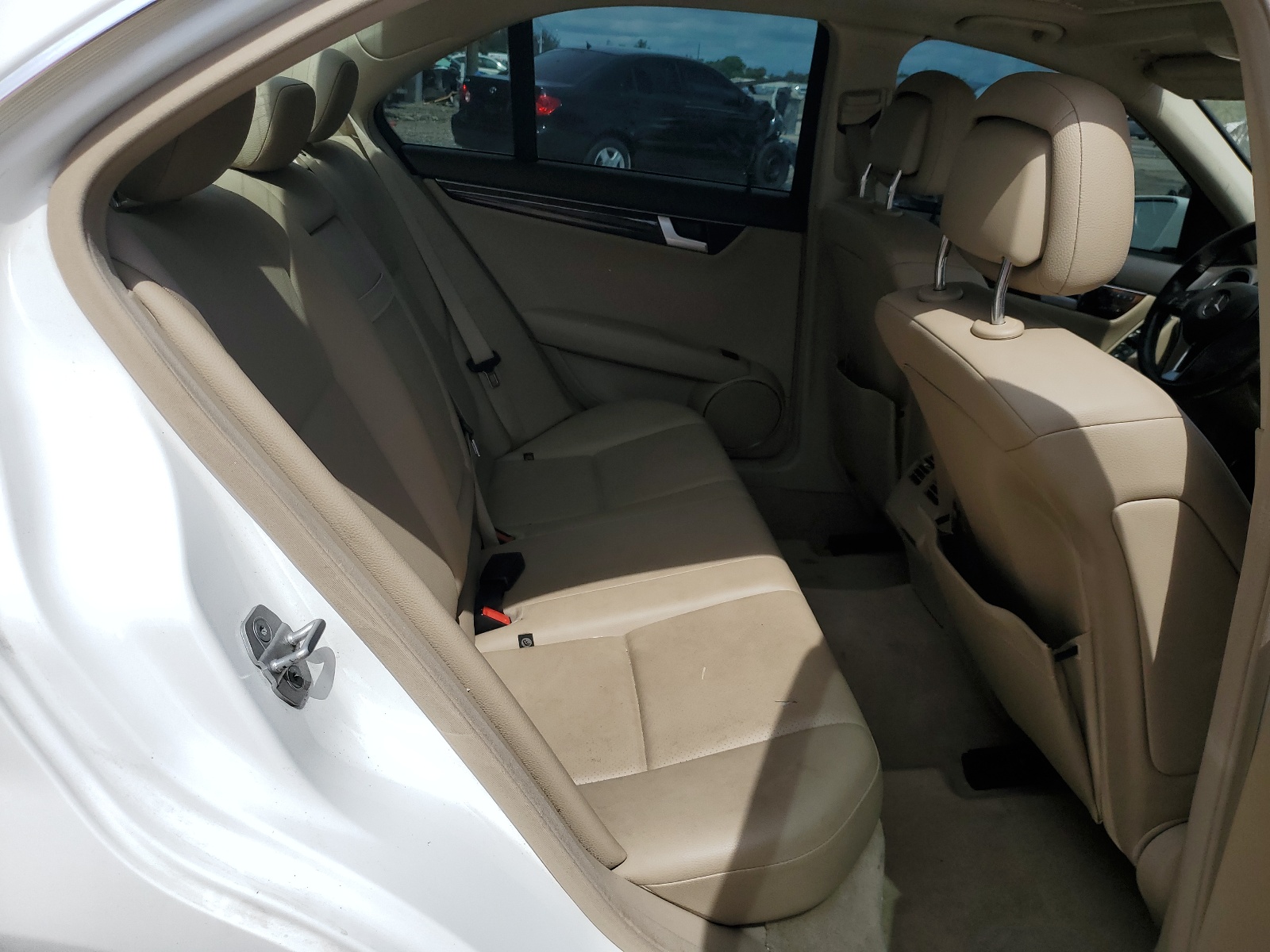 WDDGF4HB1DR287365 2013 Mercedes-Benz C 250