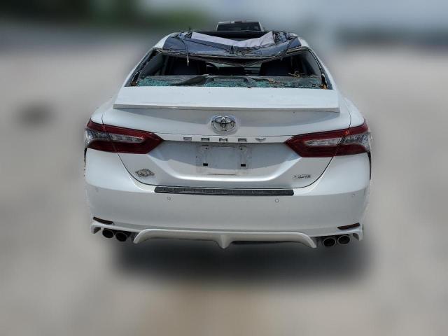  TOYOTA CAMRY 2019 Белый