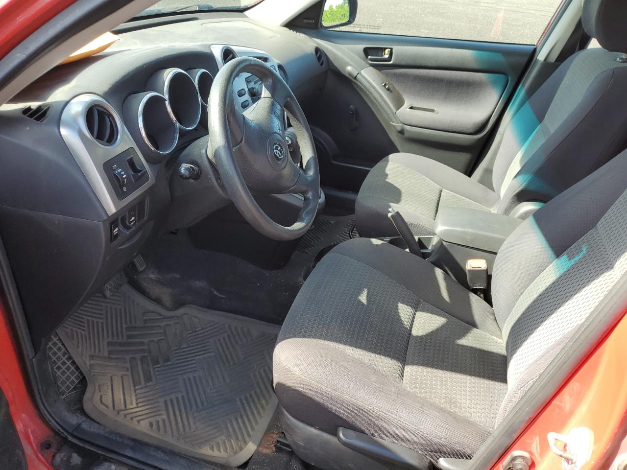 2005 Toyota Corolla Matrix Xr VIN: 2T1KR32E95C552229 Lot: 60102864