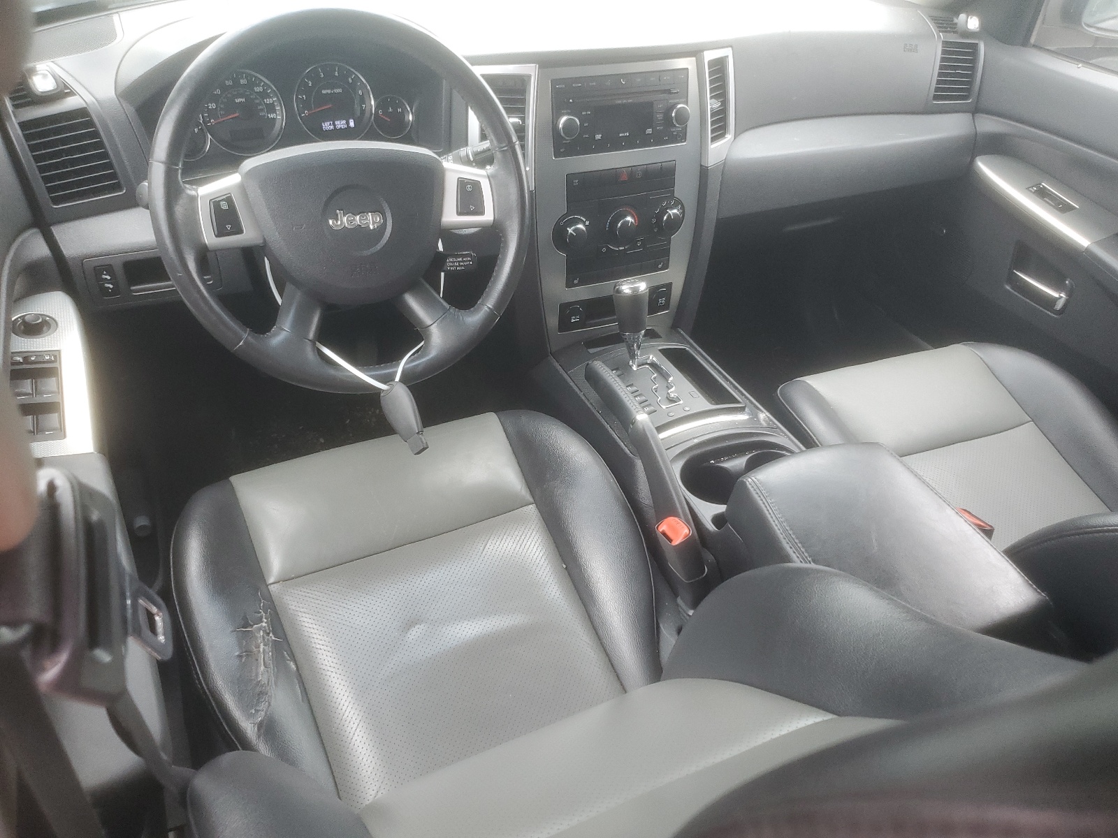 1J8GR48K59C513685 2009 Jeep Grand Cherokee Laredo