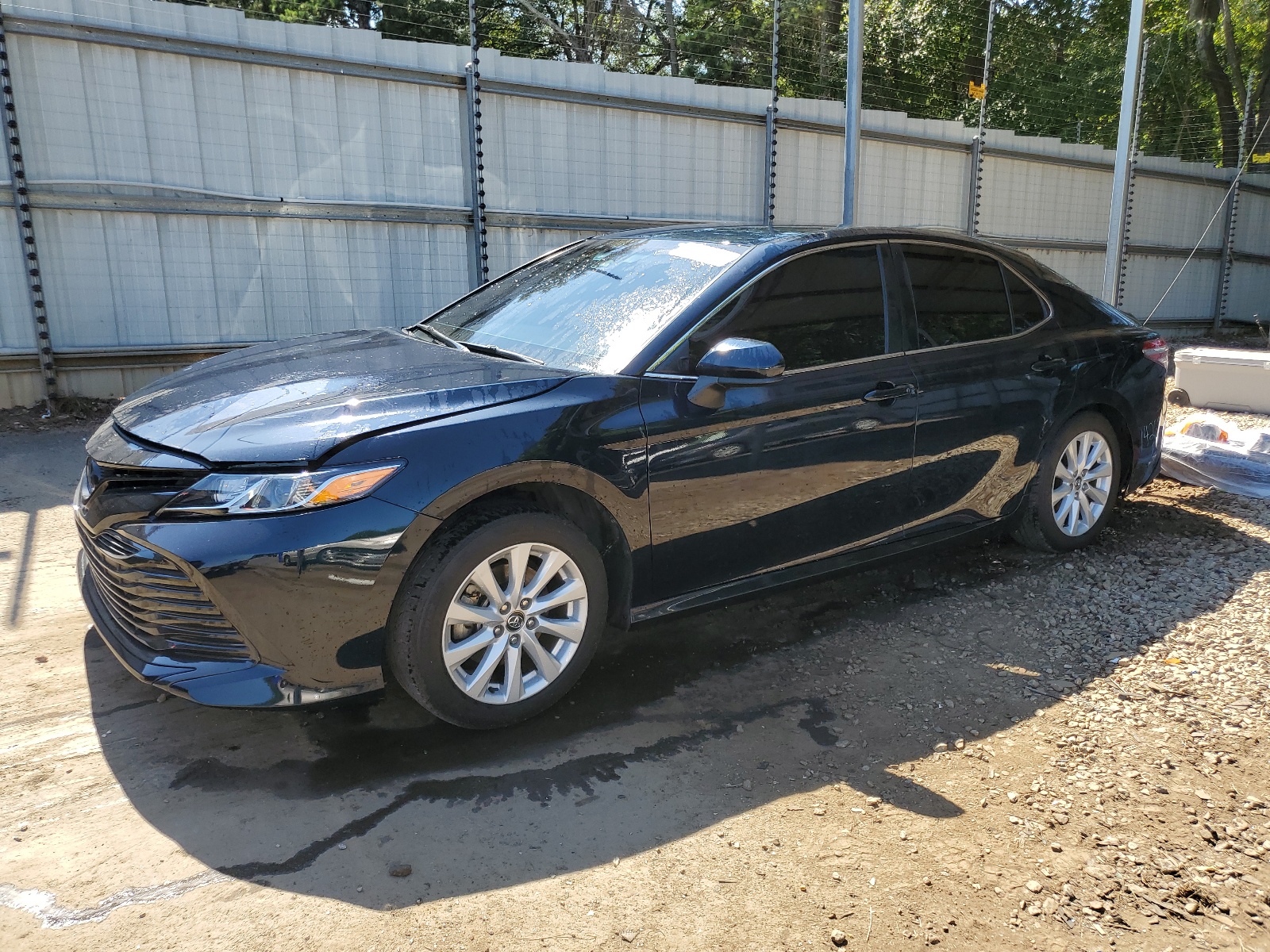 2020 Toyota Camry Le vin: 4T1C11AK7LU897293