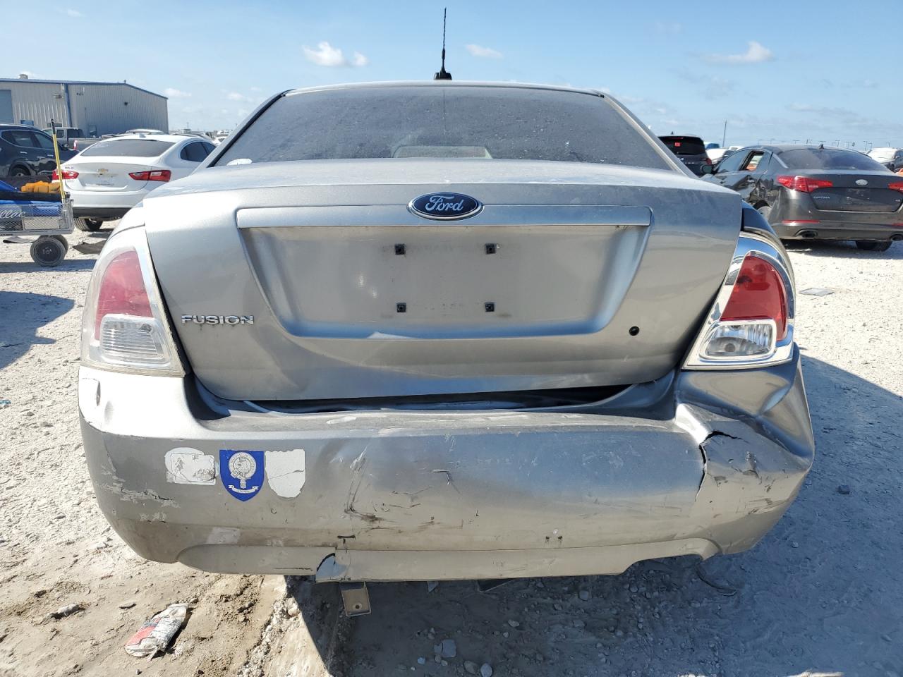 2008 Ford Fusion S VIN: 3FAHP06Z98R152008 Lot: 60742824