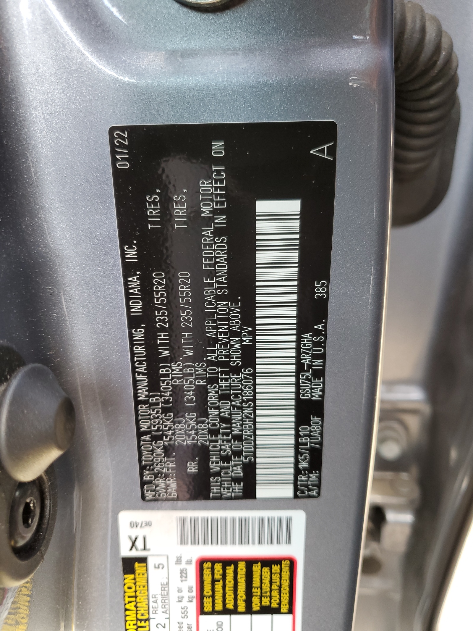 5TDDZRBH2NS186076 2022 Toyota Highlander Limited