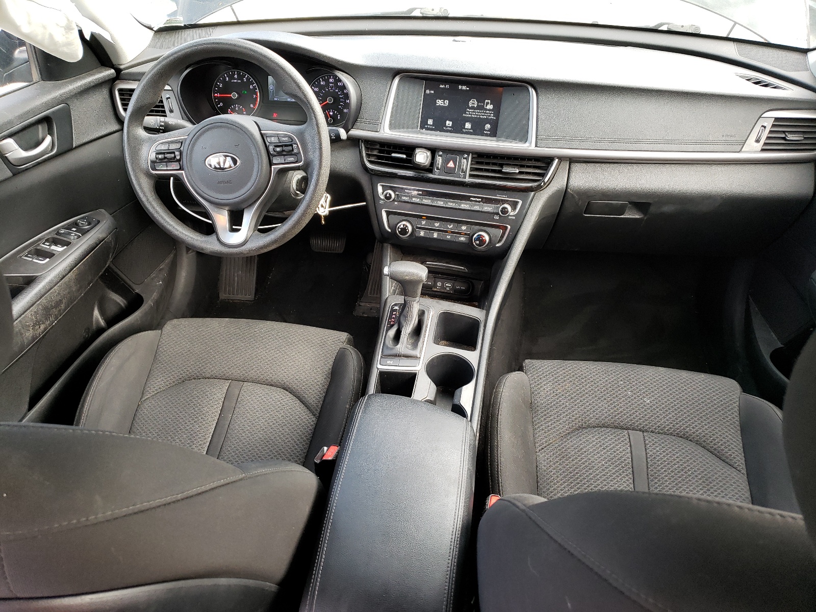 5XXGT4L38JG262609 2018 Kia Optima Lx