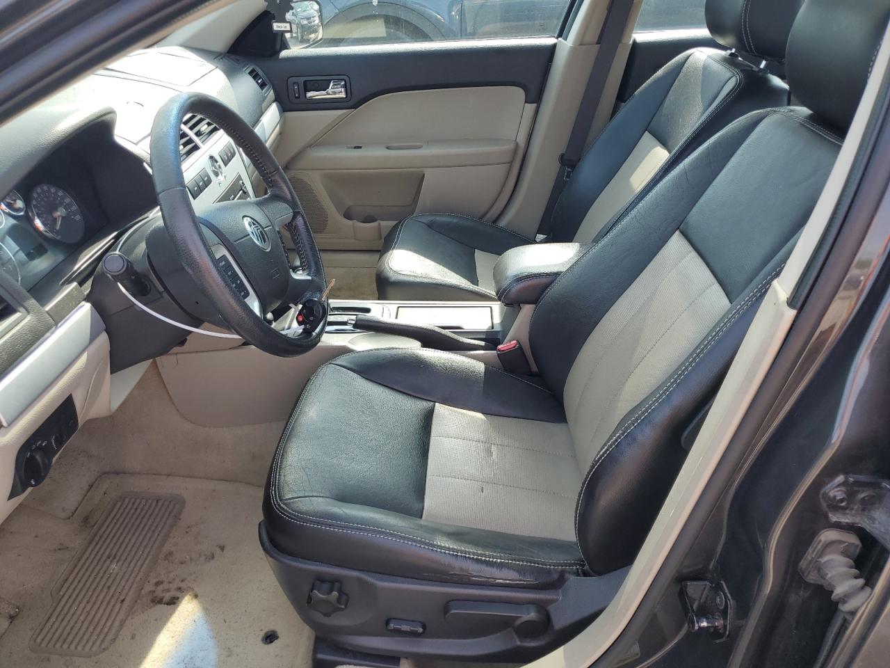 2007 Mercury Milan Premier VIN: 3MEHM08127R626890 Lot: 57310014