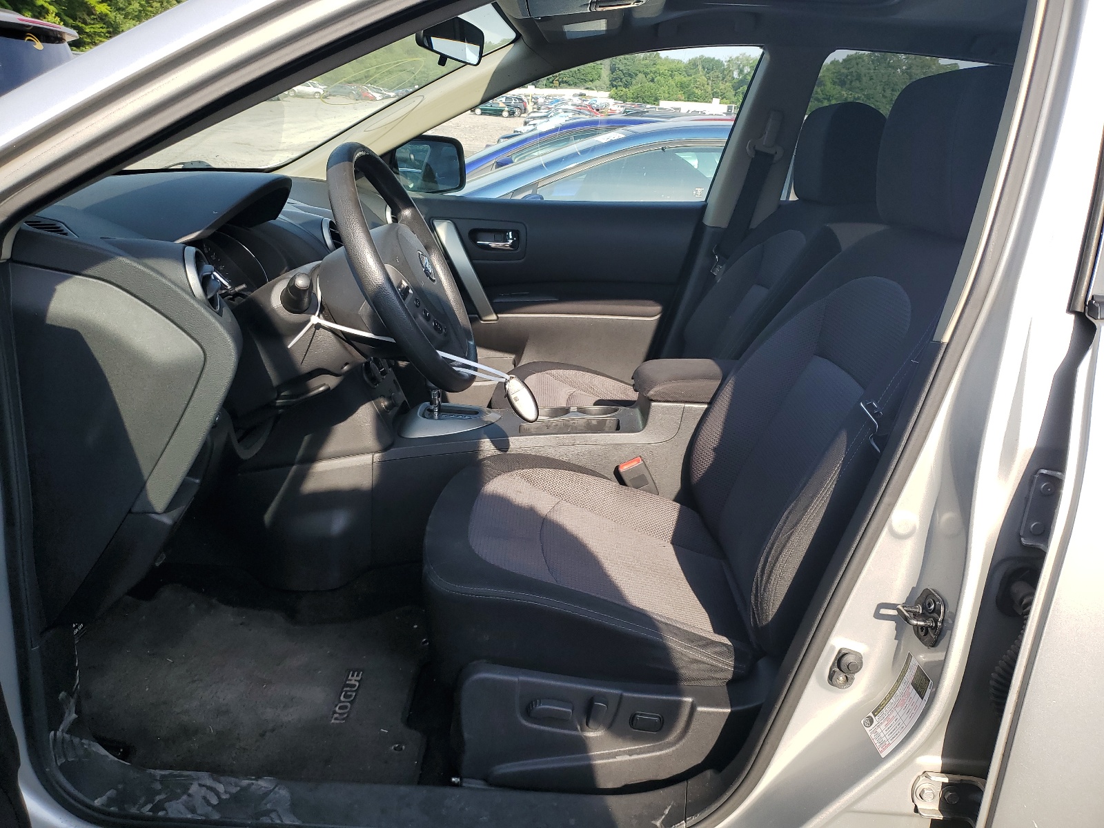 JN8AS5MVXBW304927 2011 Nissan Rogue S