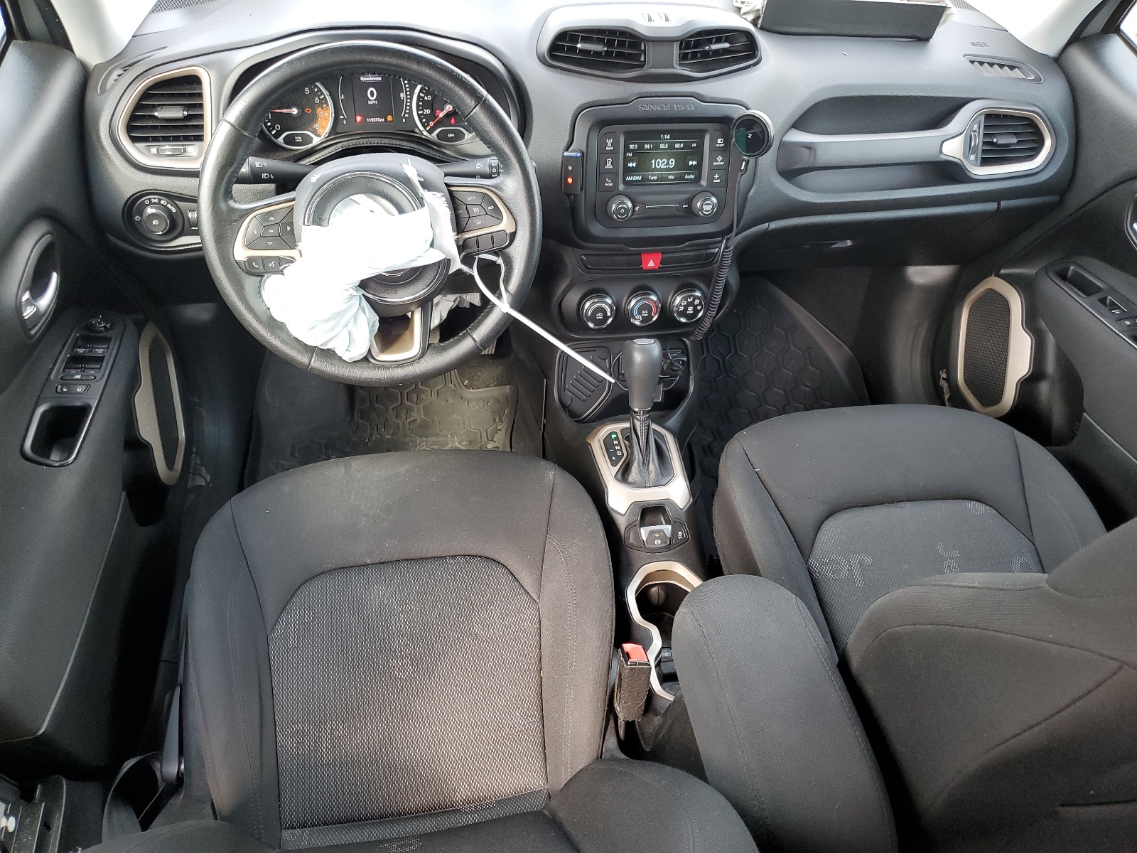 ZACCJABTXFPB99343 2015 Jeep Renegade Latitude