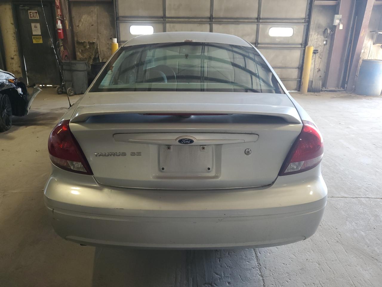 2005 Ford Taurus Se VIN: 1FAFP53215A175428 Lot: 57626774