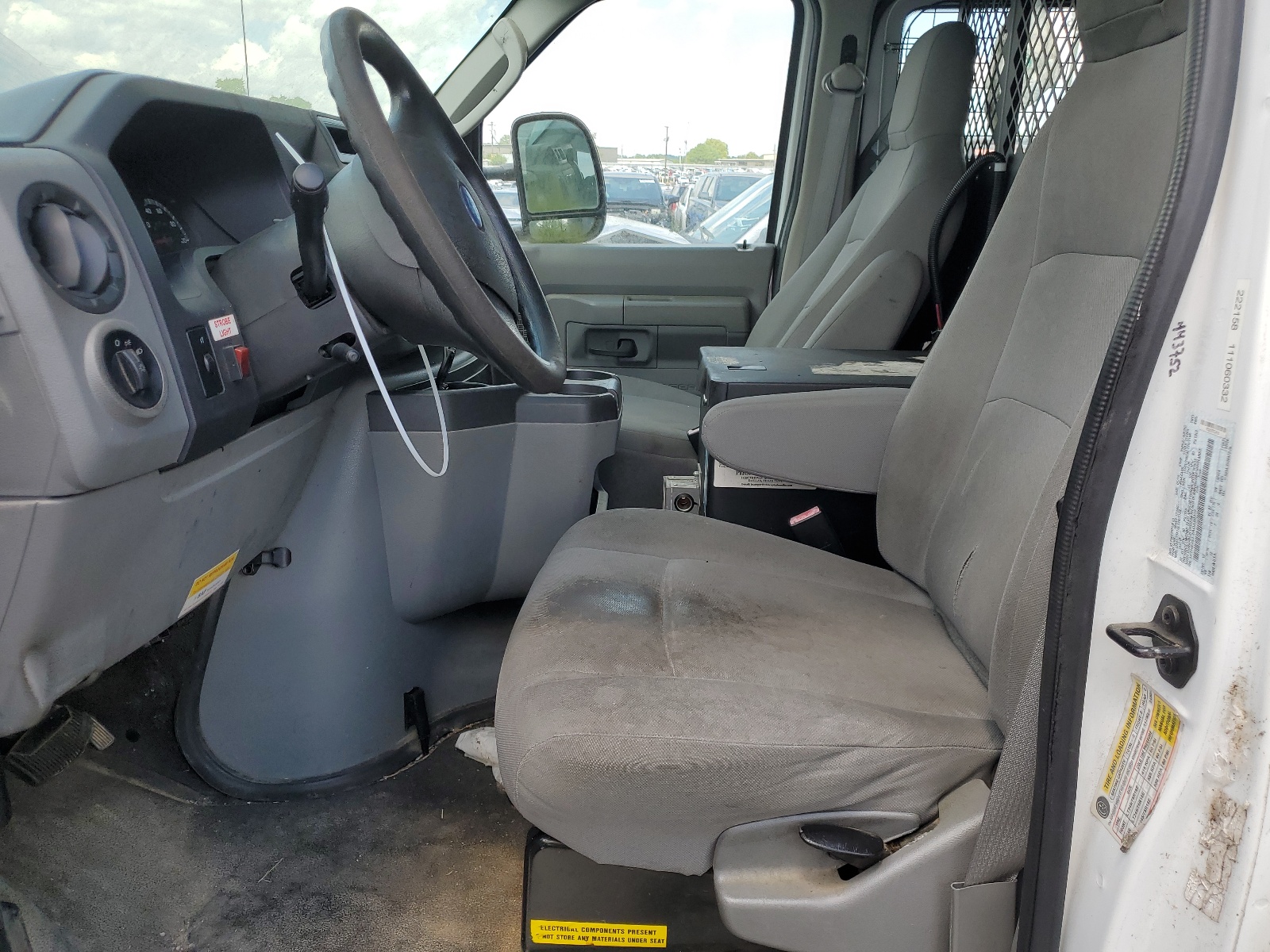 1FTNE2EL2ADA90302 2010 Ford Econoline E250 Van