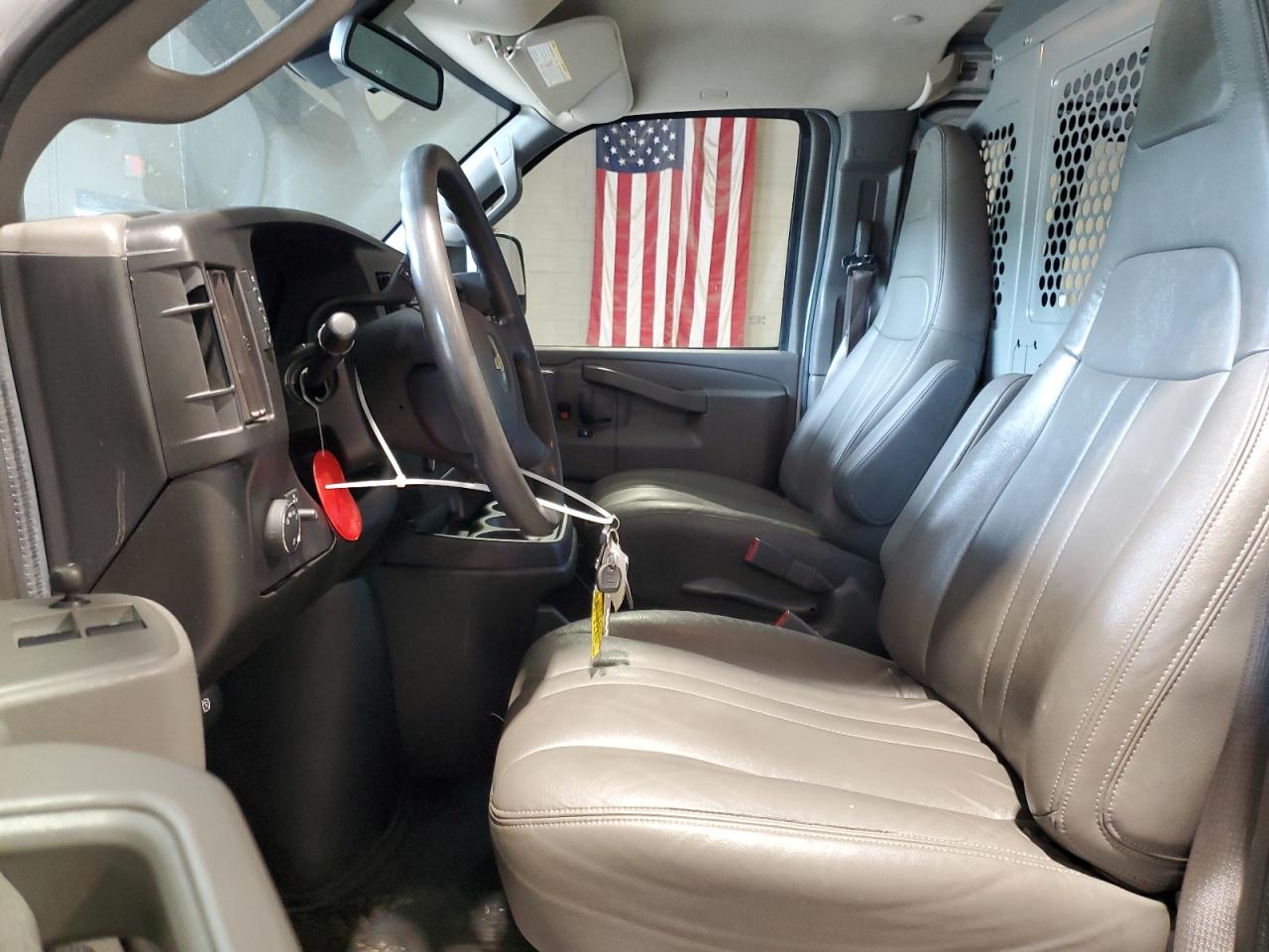 2021 Chevrolet Express G2500 VIN: 1GCWGAFP9M1230894 Lot: 57733314