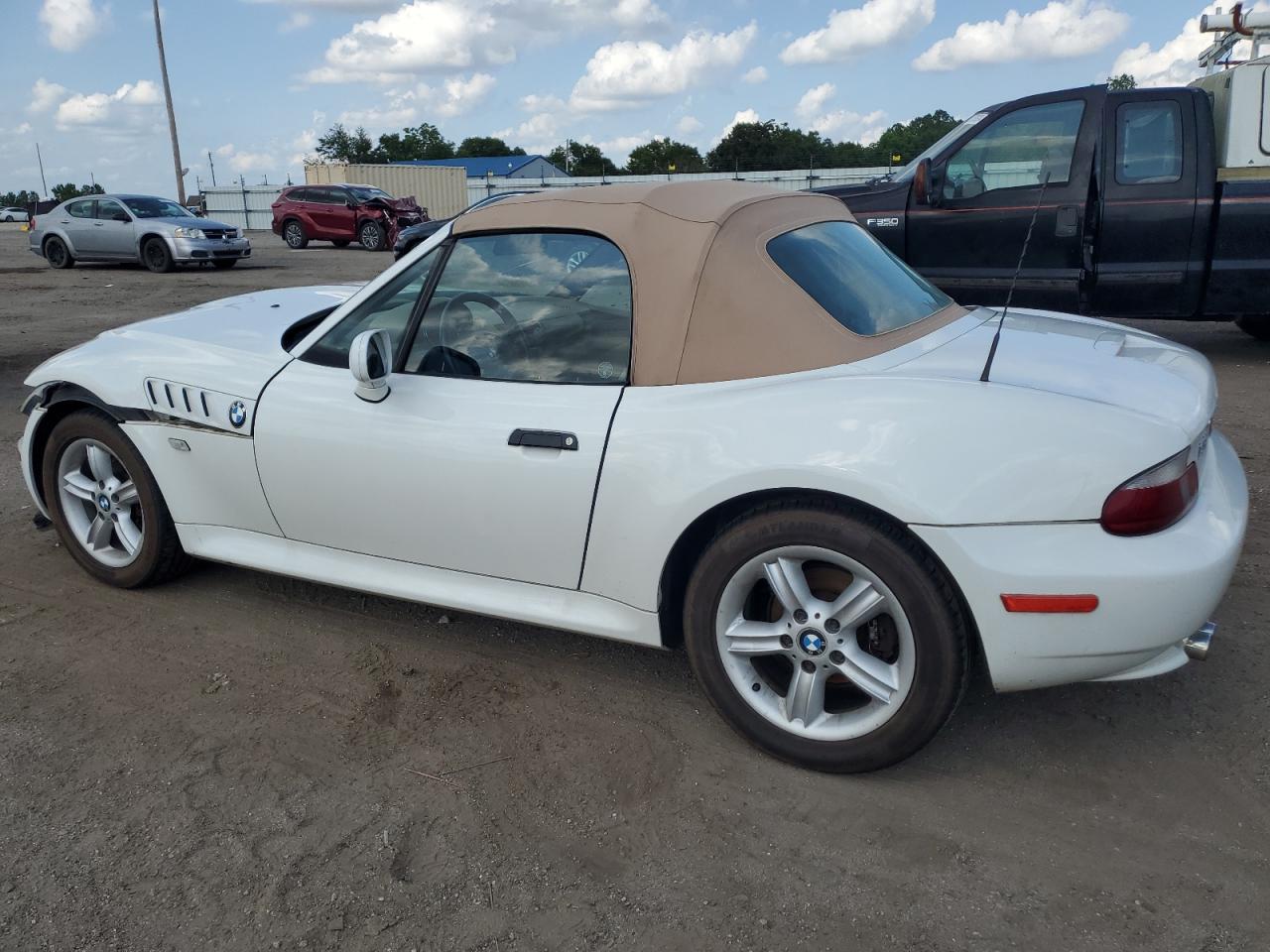 2000 BMW Z3 2.3 VIN: WBACH9343YLM91843 Lot: 57271094