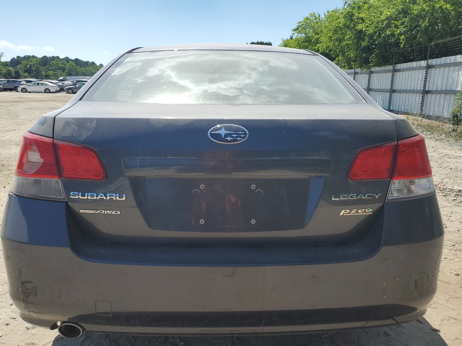 4S3BMBB67B3226824 2011 Subaru Legacy 2.5I Premium