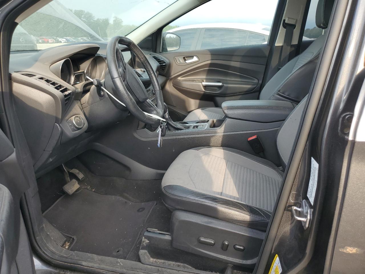 2017 Ford Escape Se VIN: 1FMCU0GD4HUD15782 Lot: 60410774