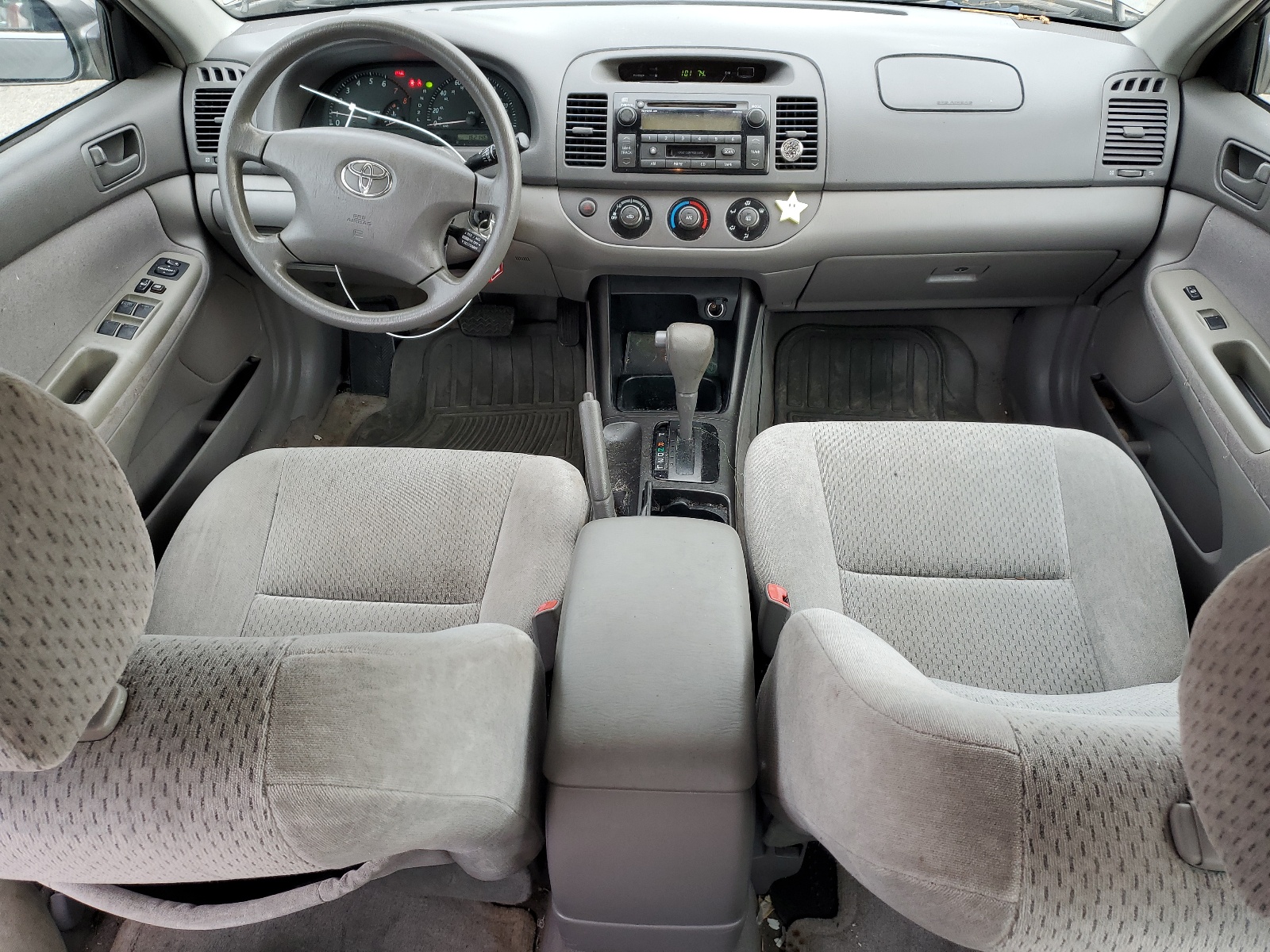 4T1BE32K04U893761 2004 Toyota Camry Le