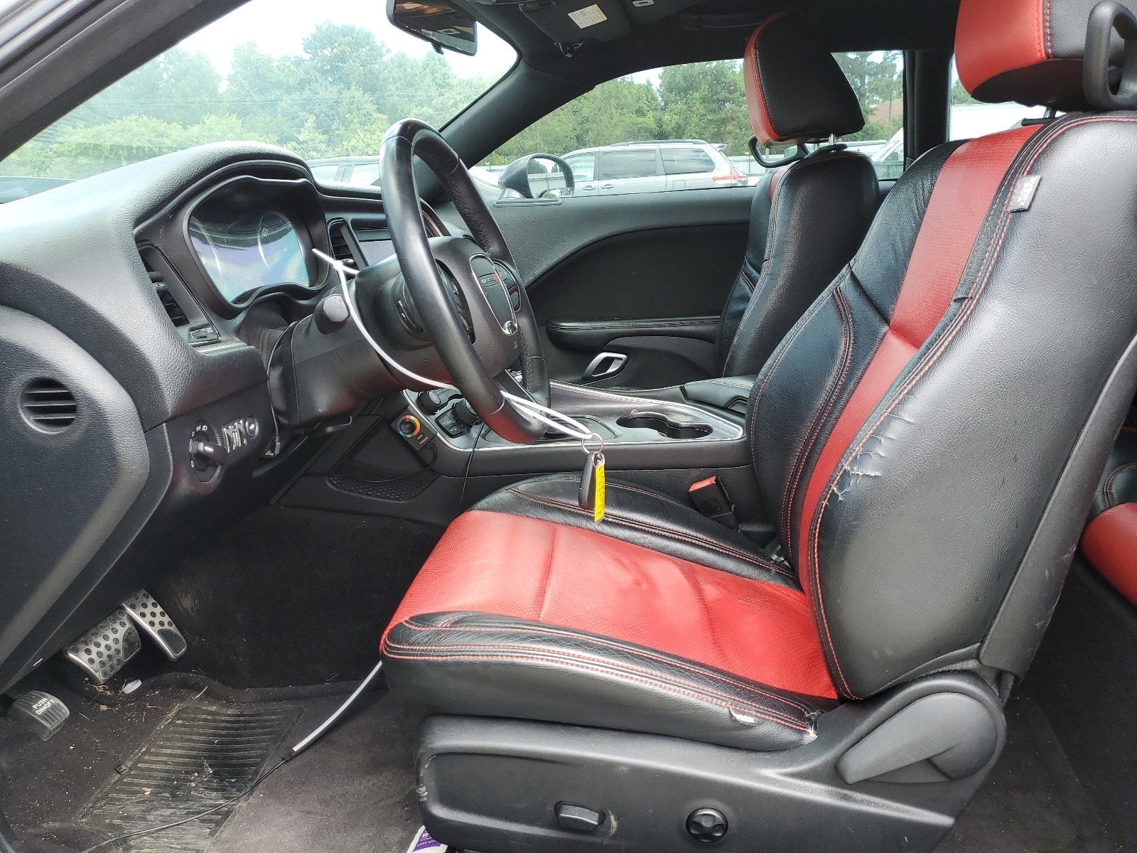 2C3CDZAG2JH219674 2018 Dodge Challenger Sxt