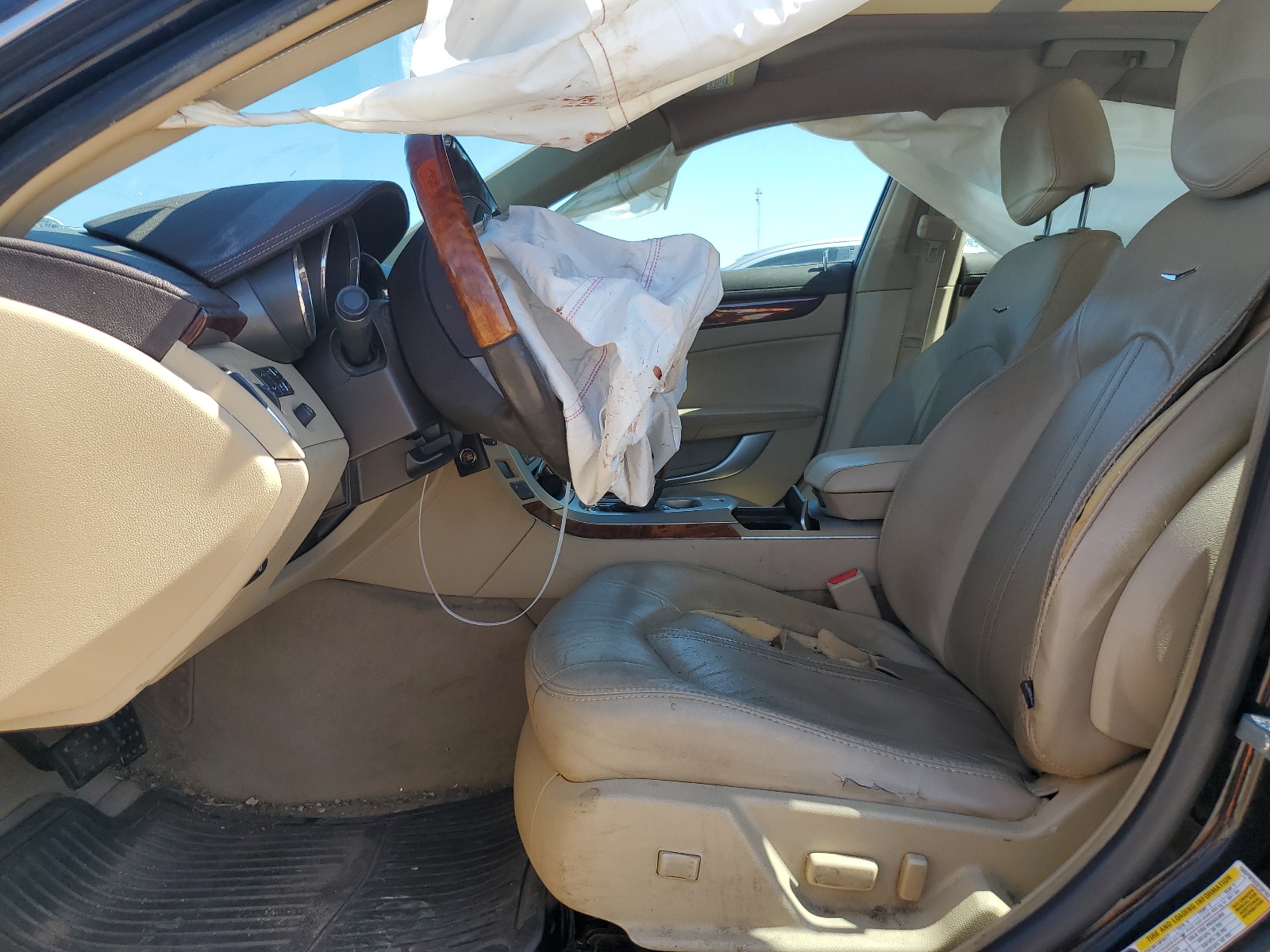 1G6DF5E52C0150183 2012 Cadillac Cts Luxury Collection