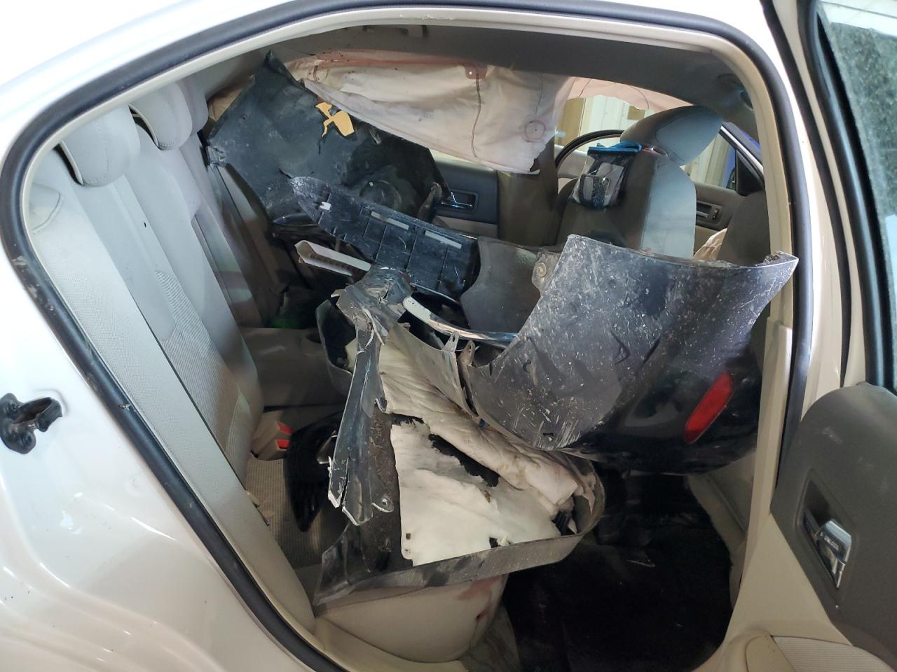 2010 Ford Fusion Se VIN: 3FAHP0HA7AR366900 Lot: 61021934