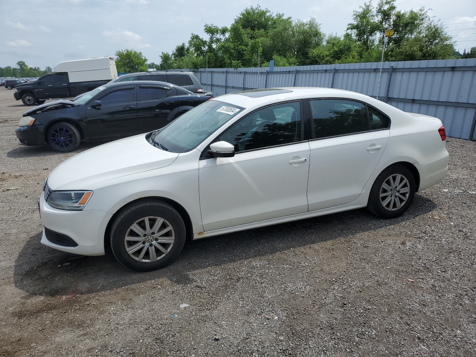 2013 Volkswagen Jetta Comfortline vin: 3VWBK7AJ6DM413575