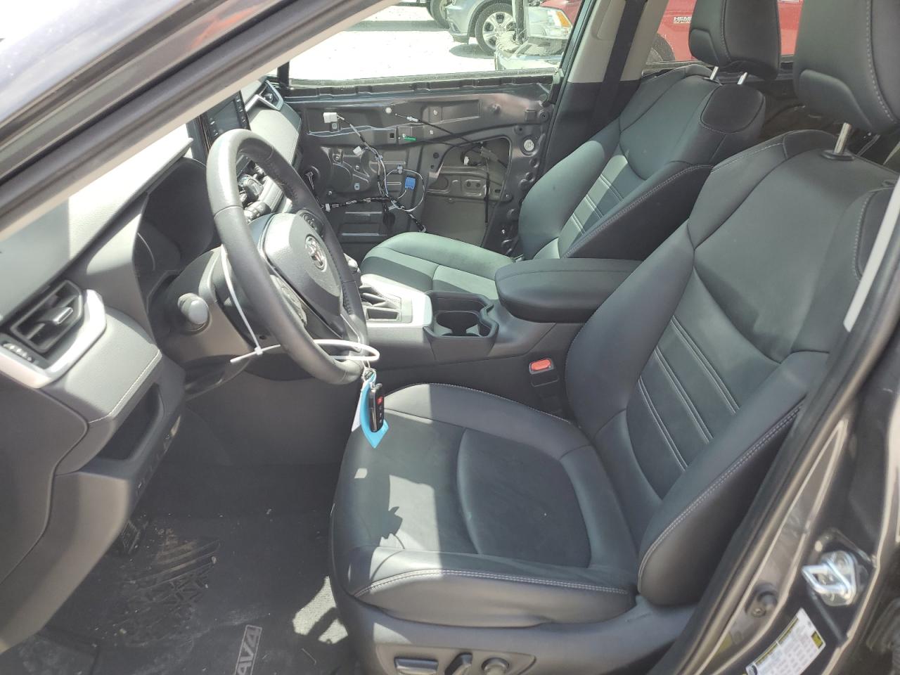 2021 Toyota Rav4 Xle Premium VIN: 2T3C1RFV5MW156201 Lot: 58855074