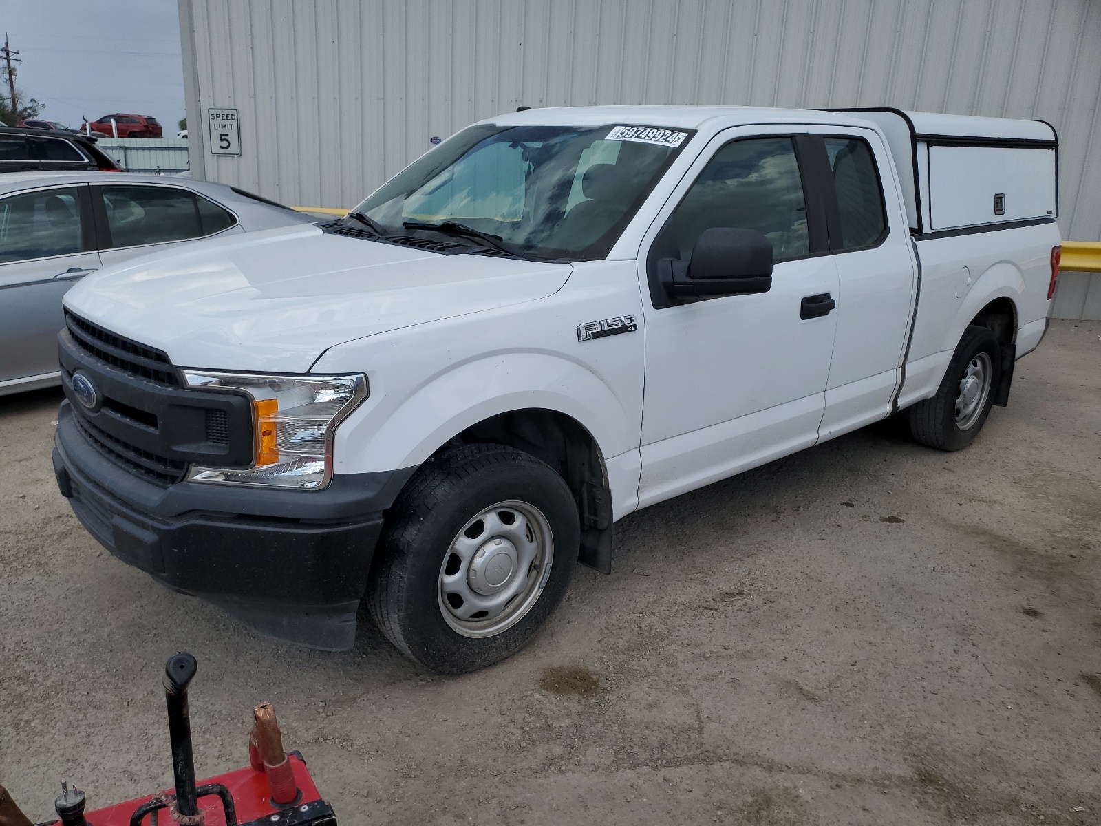 2018 Ford F150 Super Cab vin: 1FTEX1CB5JKF16106