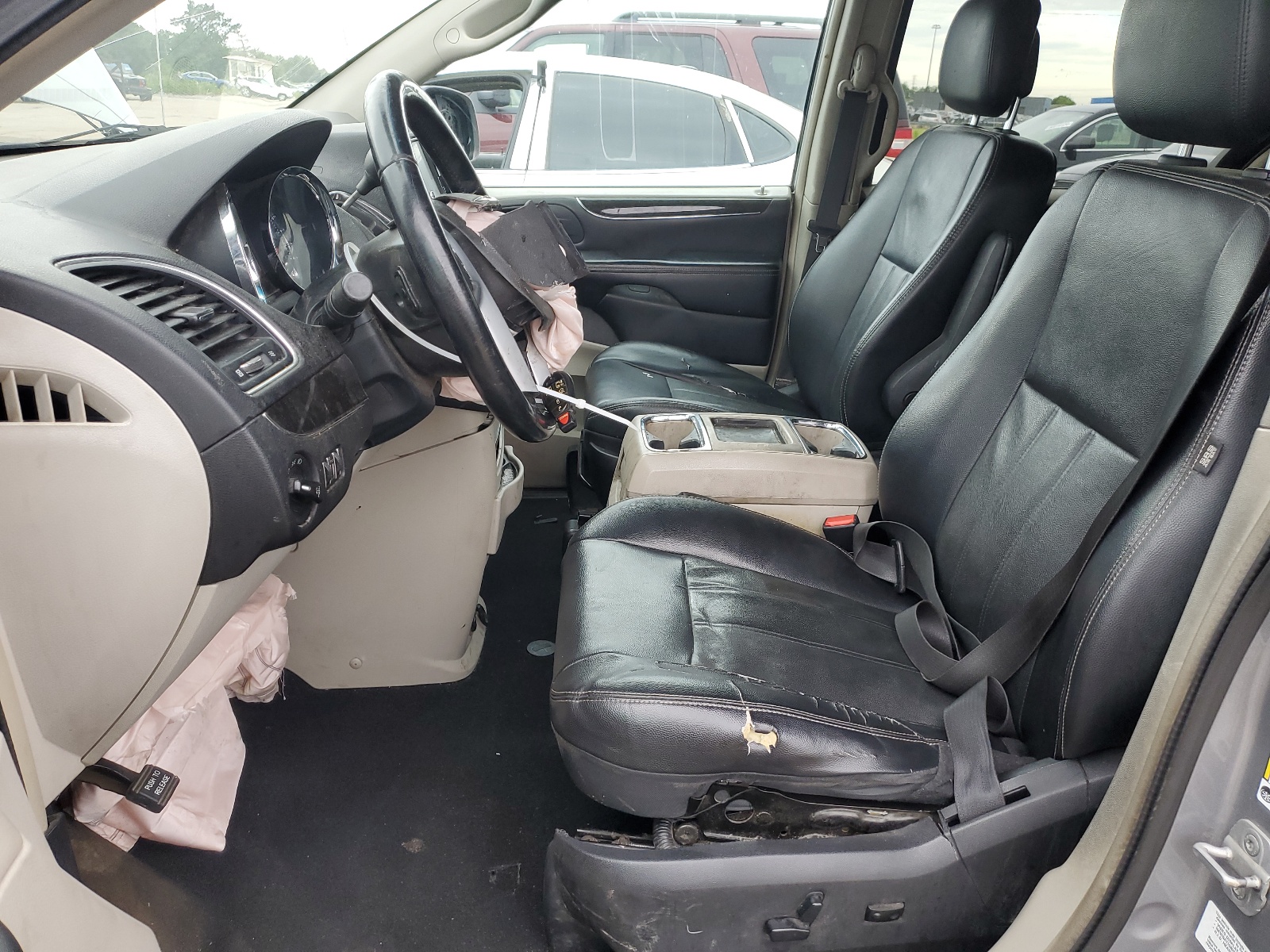 2C4RC1BG6DR683073 2013 Chrysler Town & Country Touring